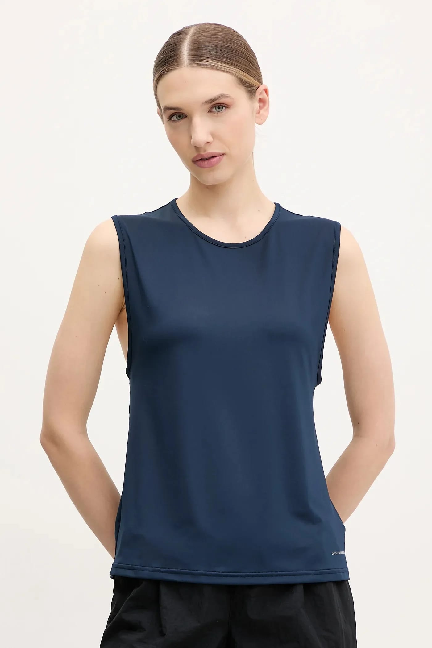 Спортивный топ Chill River Tank