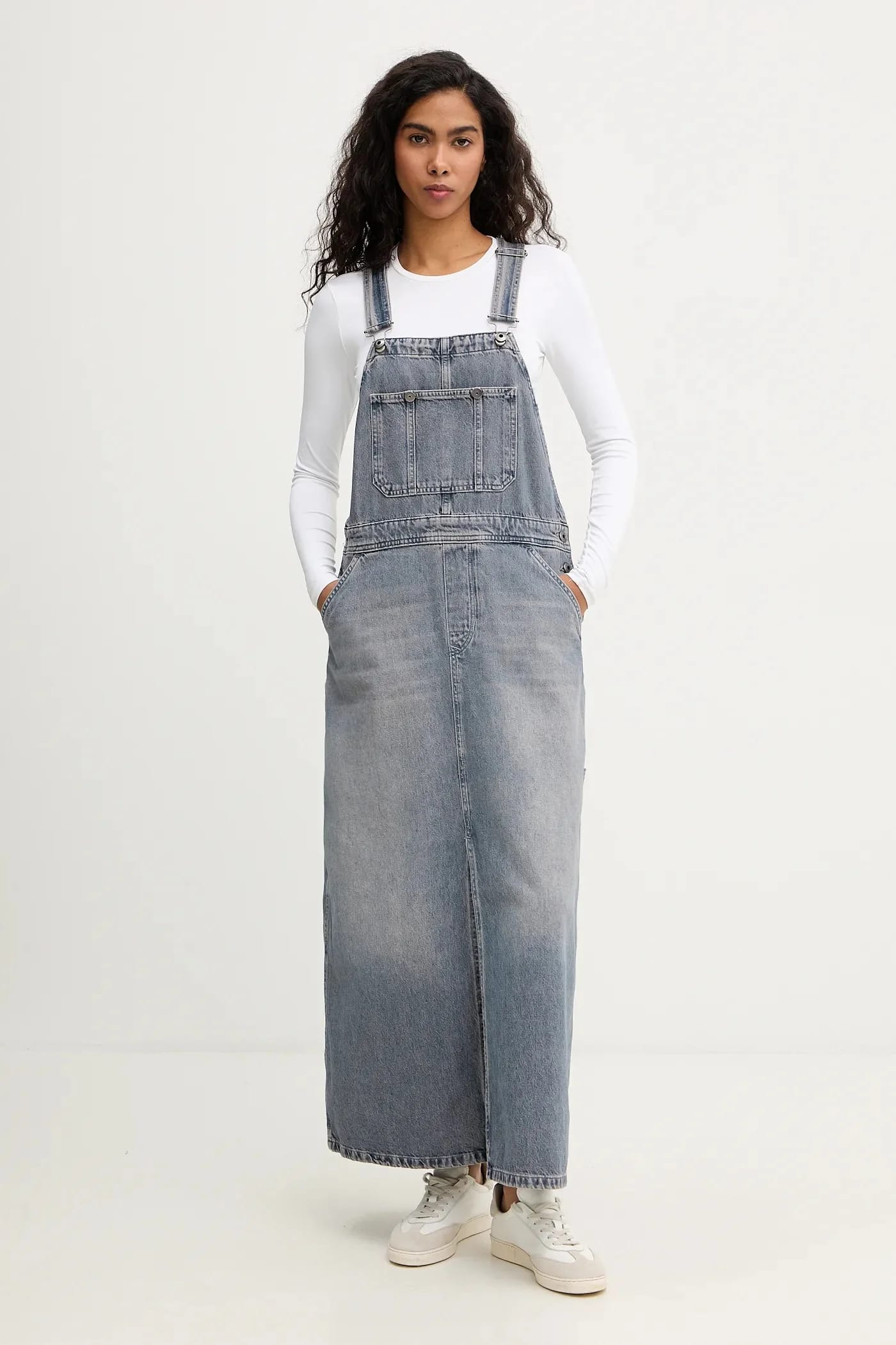 джинсовое платье Carpenter Dungaree