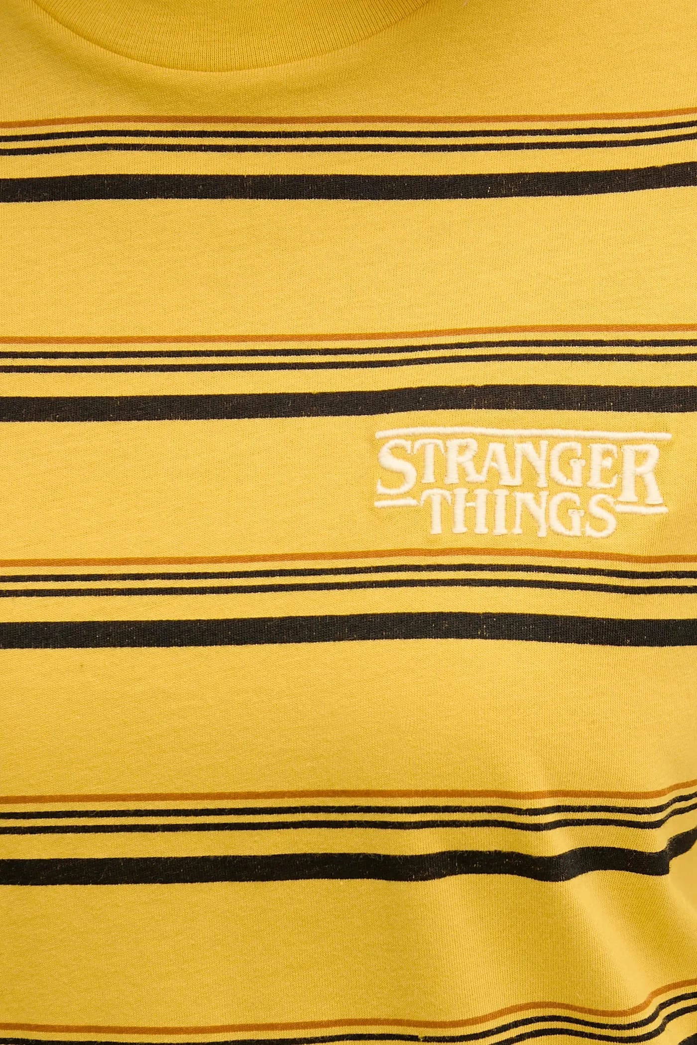 Хлопковая футболка x Stranger Things желтая для женщин - фото 11