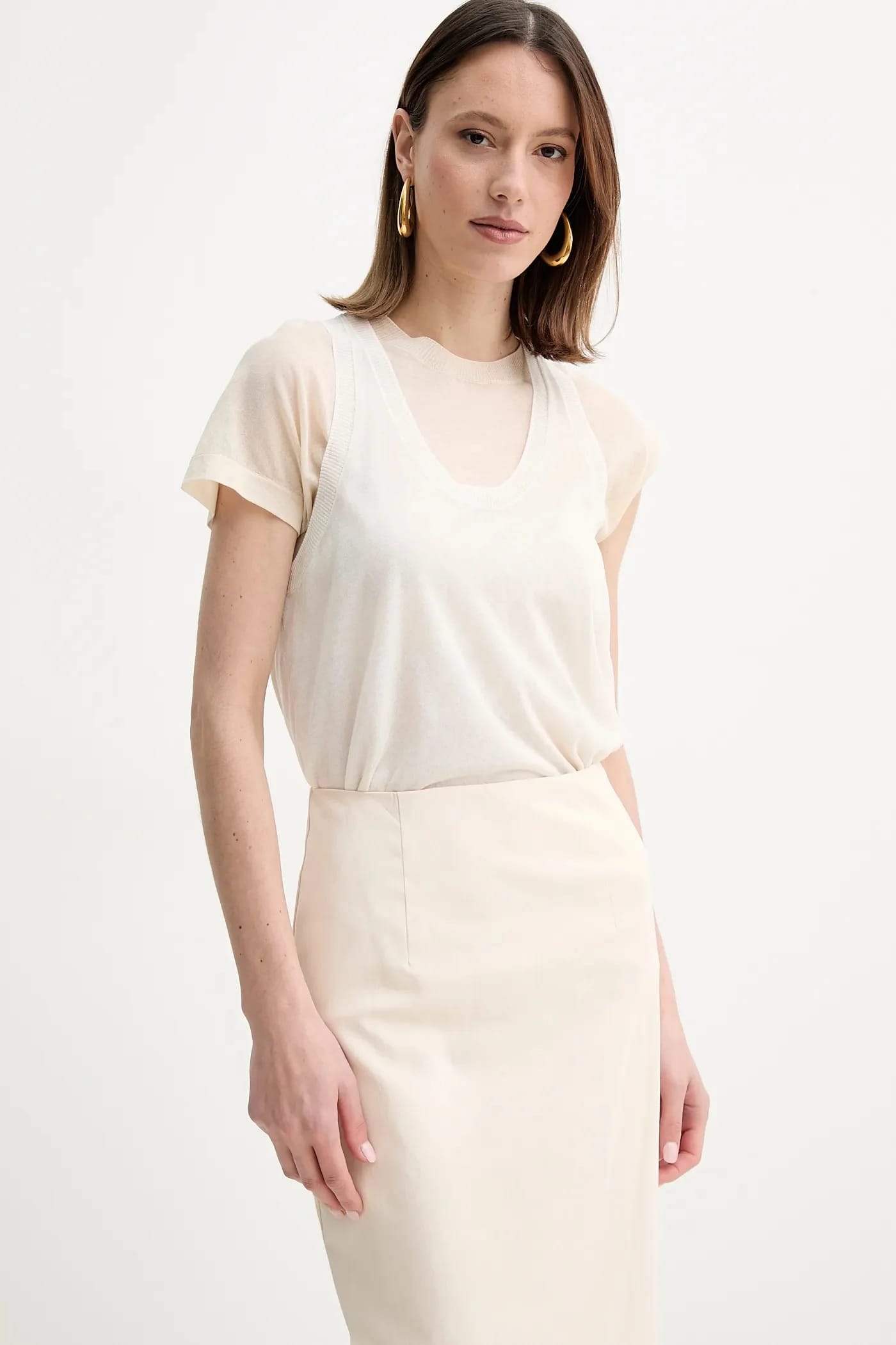 футболка бежевая для женщин