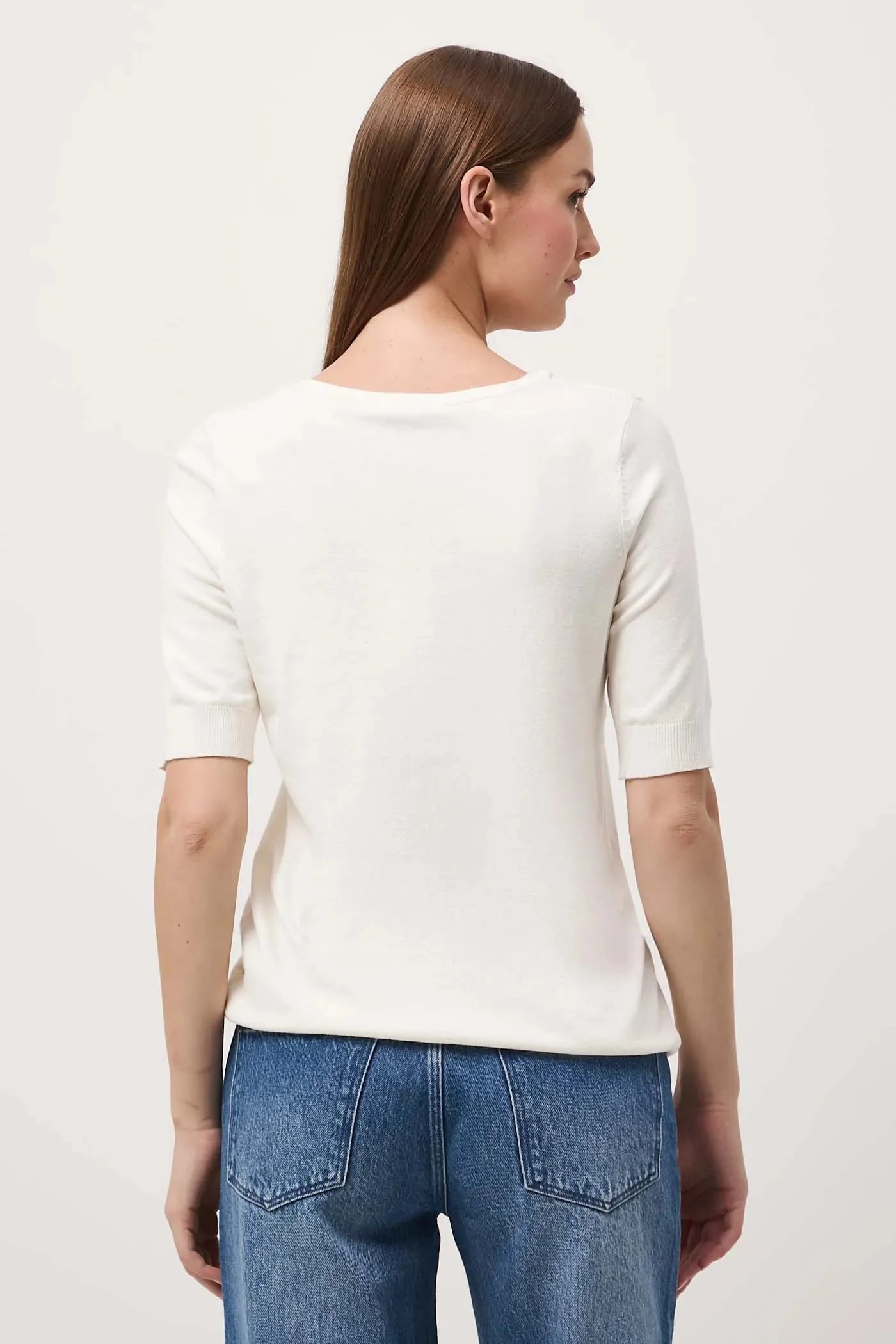 футболка бежевая для женщин - фото 3