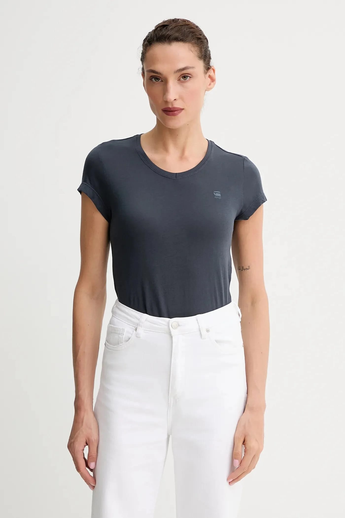 Футболка из сырого хлопка Eyben slim v t 2.0 серая для женщин
