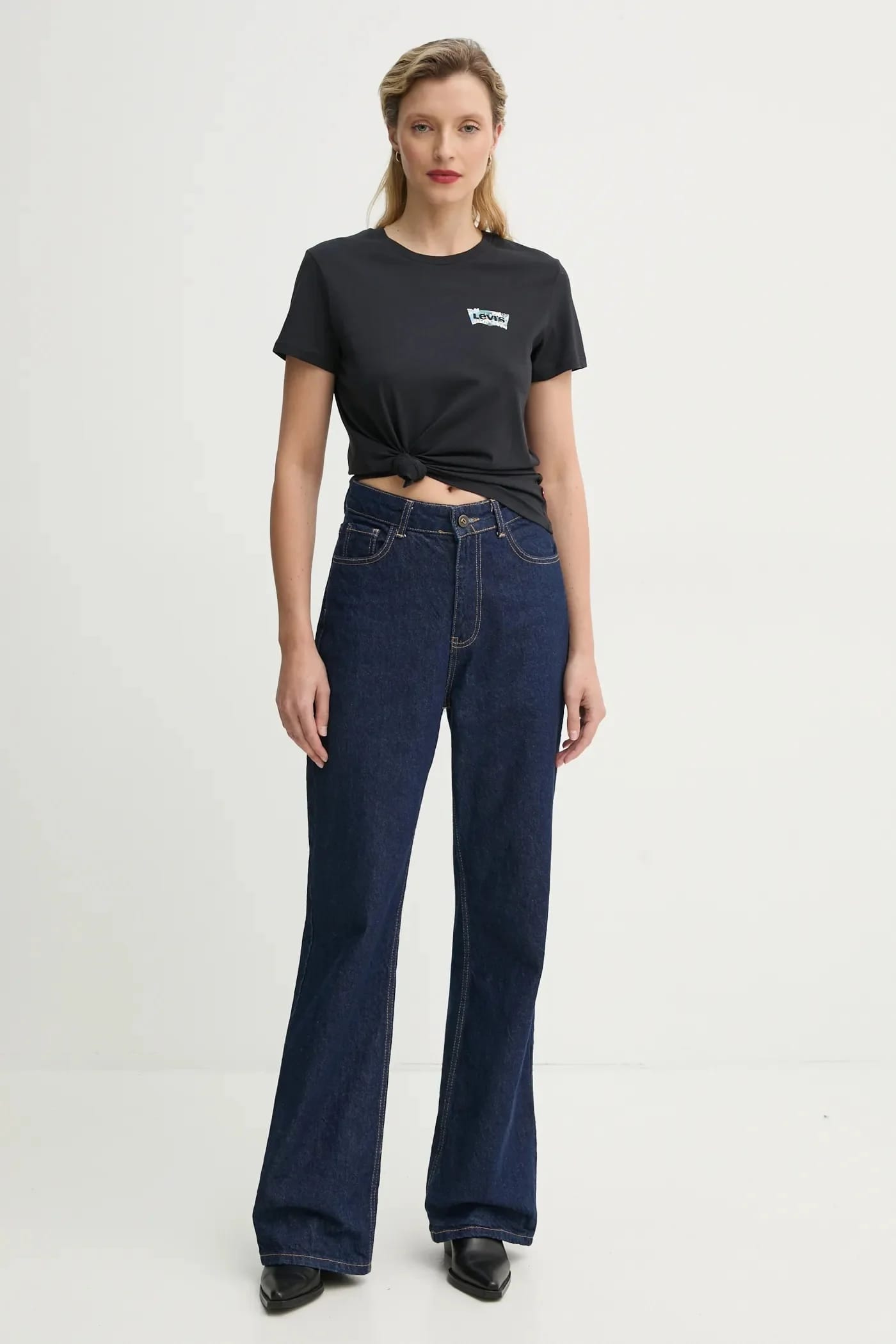 Футболка THE PERFECT TEE из хлопка черная для женщин - фото 2