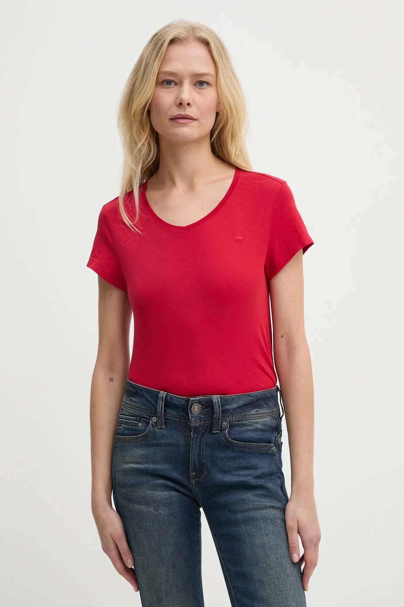 Футболка из сырого хлопка Eyben slim v t 2.0 красная для женщин