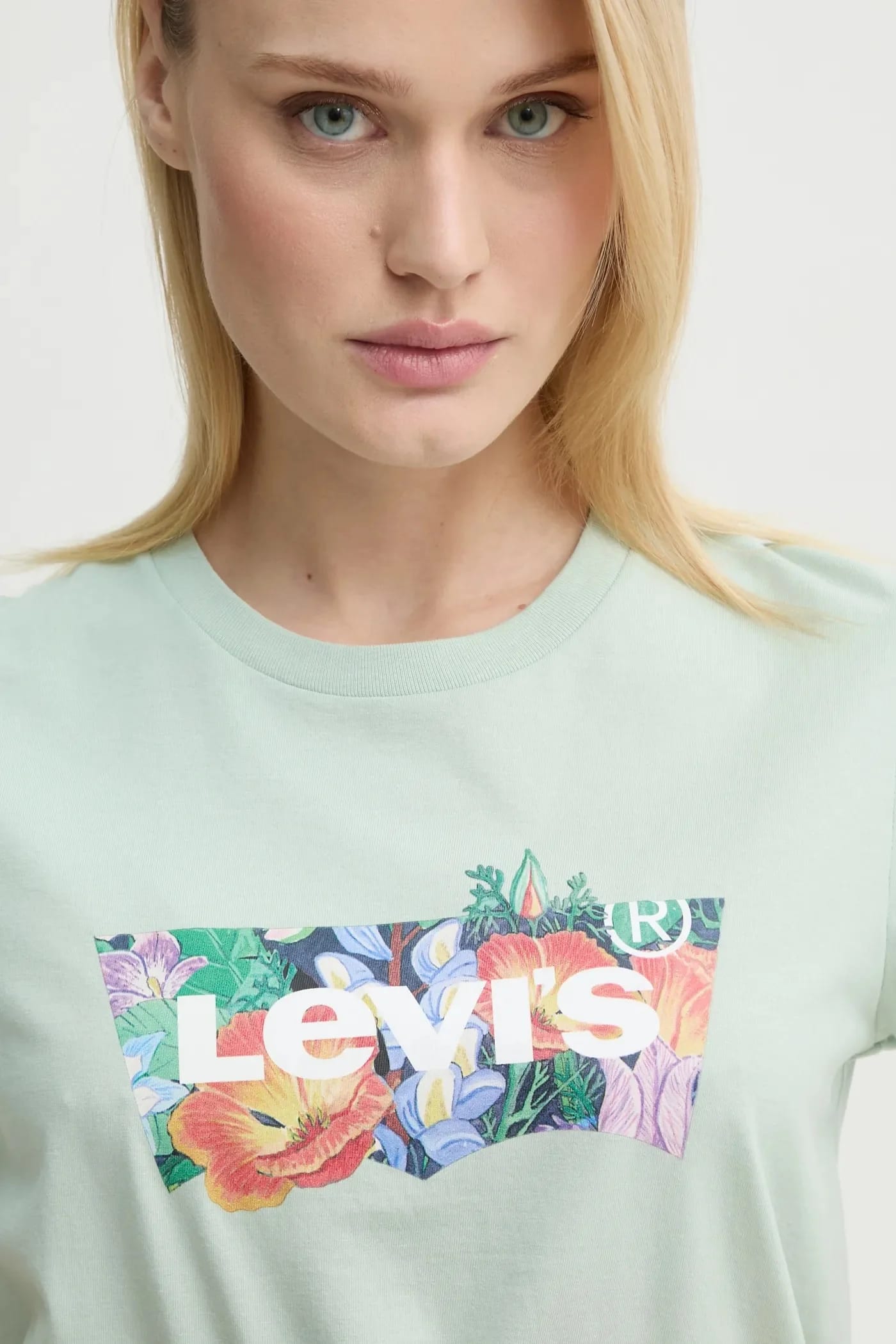 Футболка THE PERFECT TEE из хлопка зеленая для женщин - фото 4