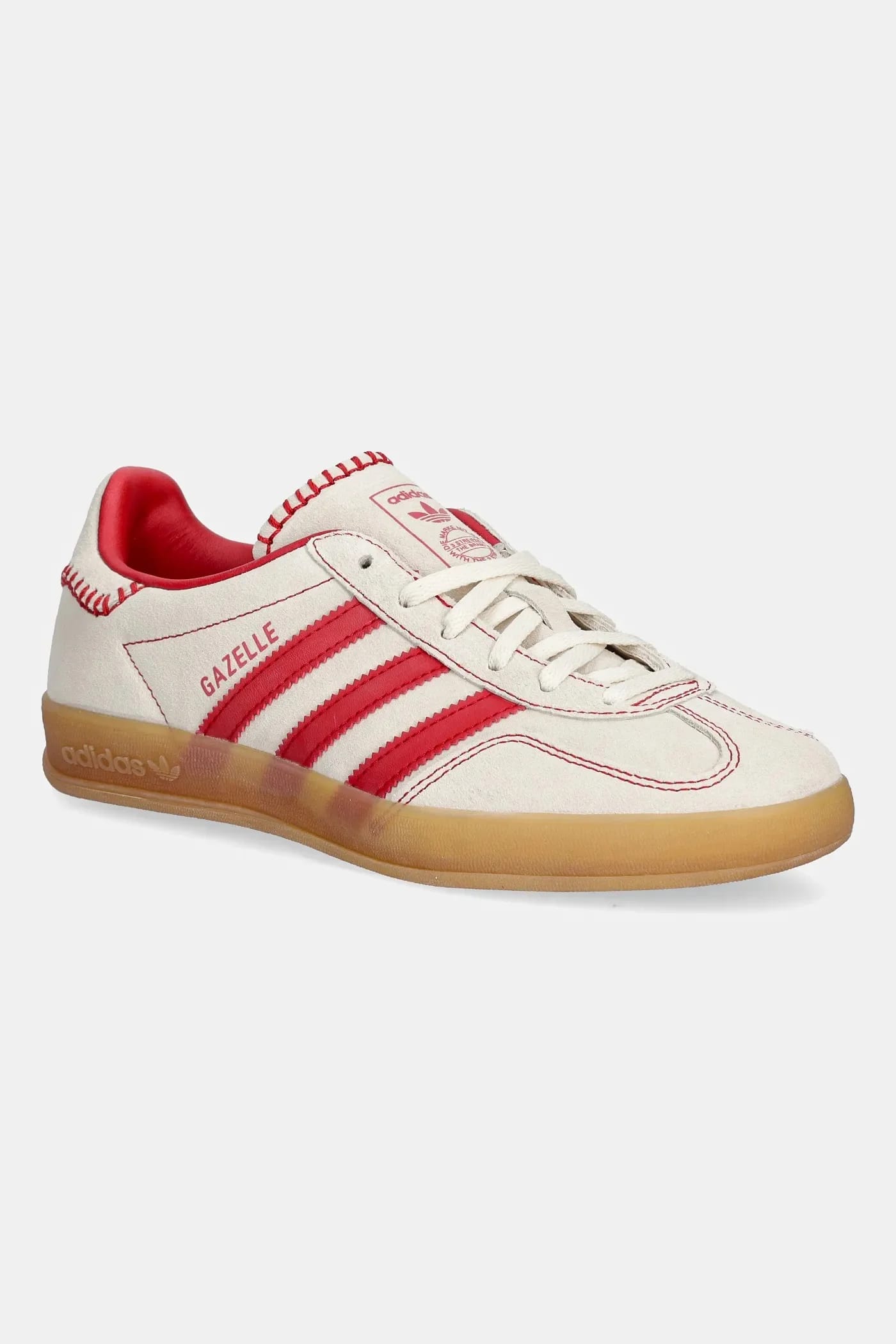 кроссовки Gazelle Indoor замшевые бежевые для женщин