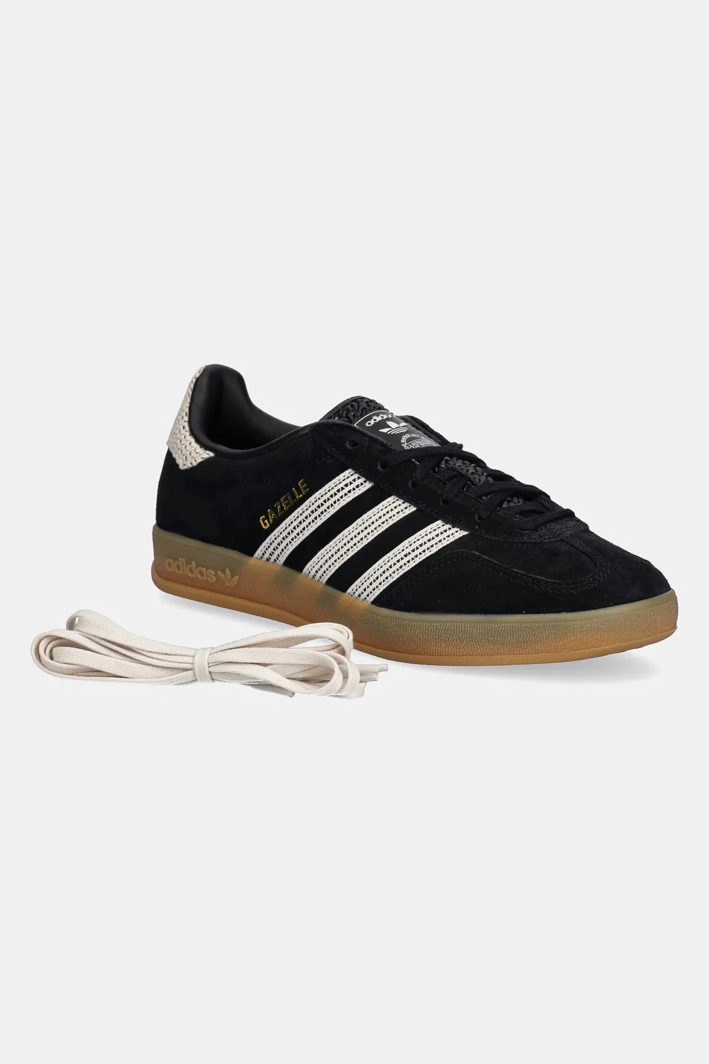 кроссовки Gazelle Indoor W черные для женщин - фото 5