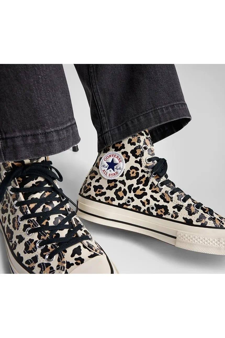 кроссовки Chuck 70 бежевые для женщин - фото 9