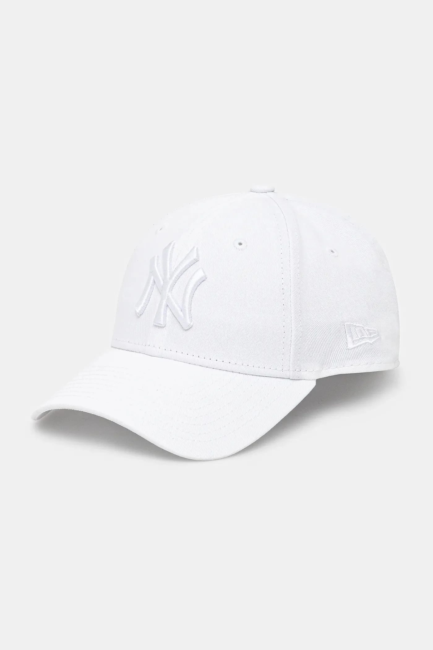 Кепка LEAGUE ESSENTIAL 9FORTY® белая для женщин