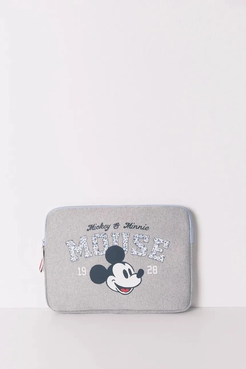 Чехол для ноутбука x Disney