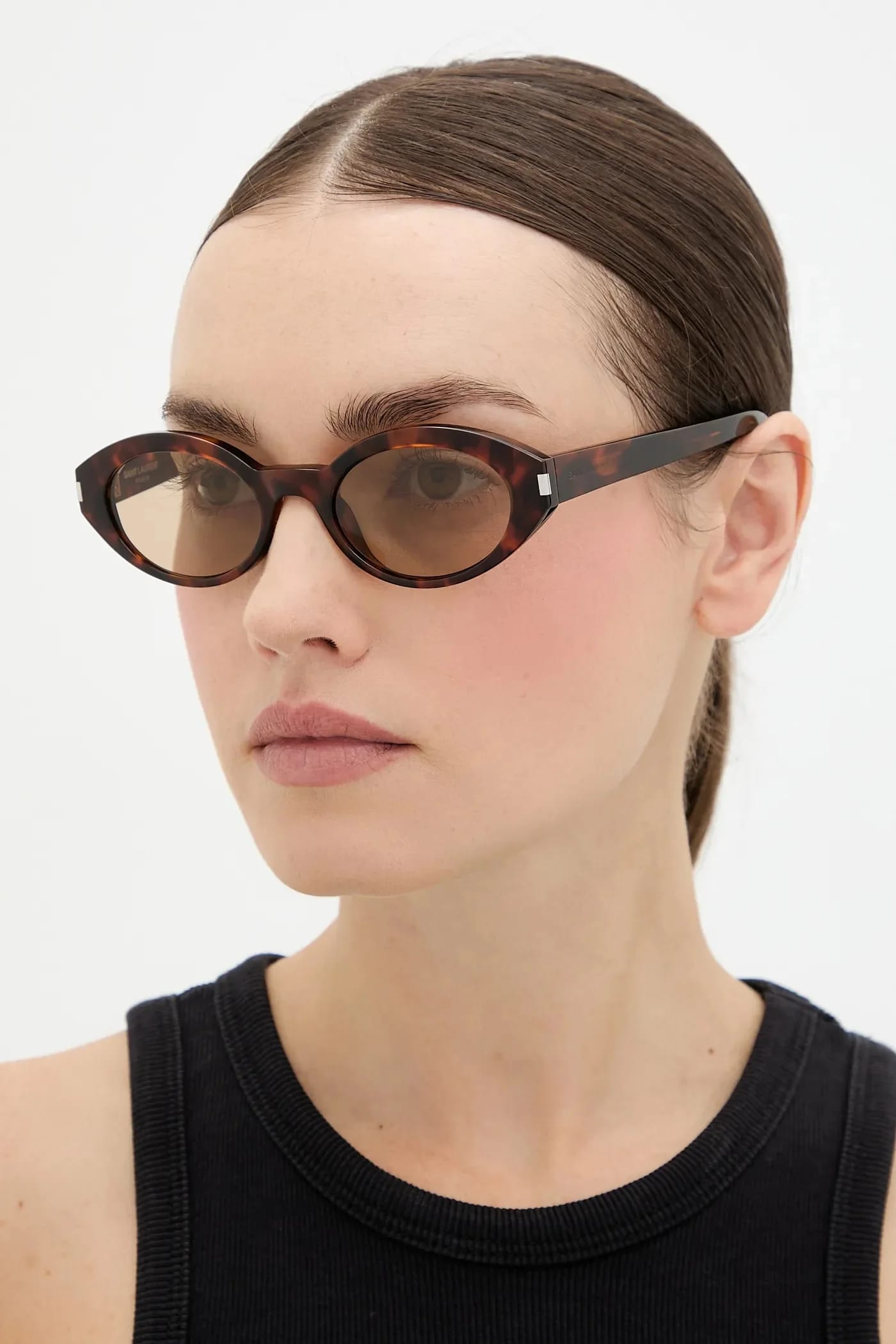 Солнцезащитные очки коричневые для женщин