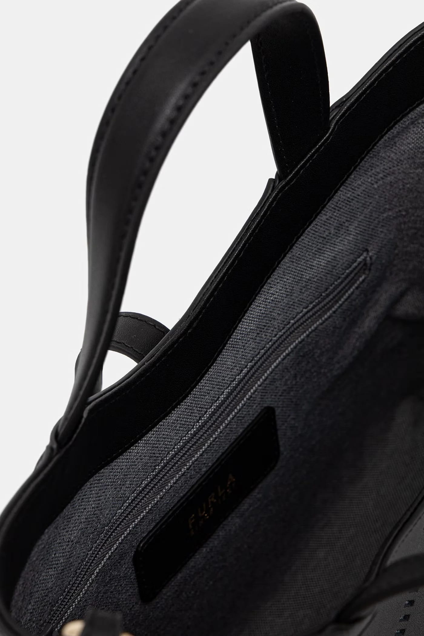 Женская кожаная сумка Goccia S Tote - фото 6