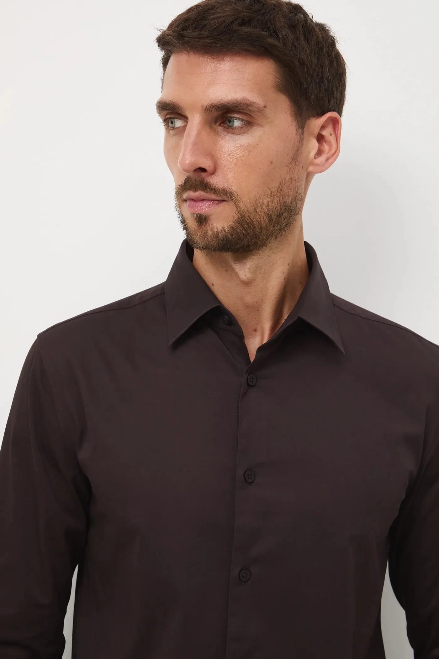 Рубашка коричневая для мужчин - фото 4