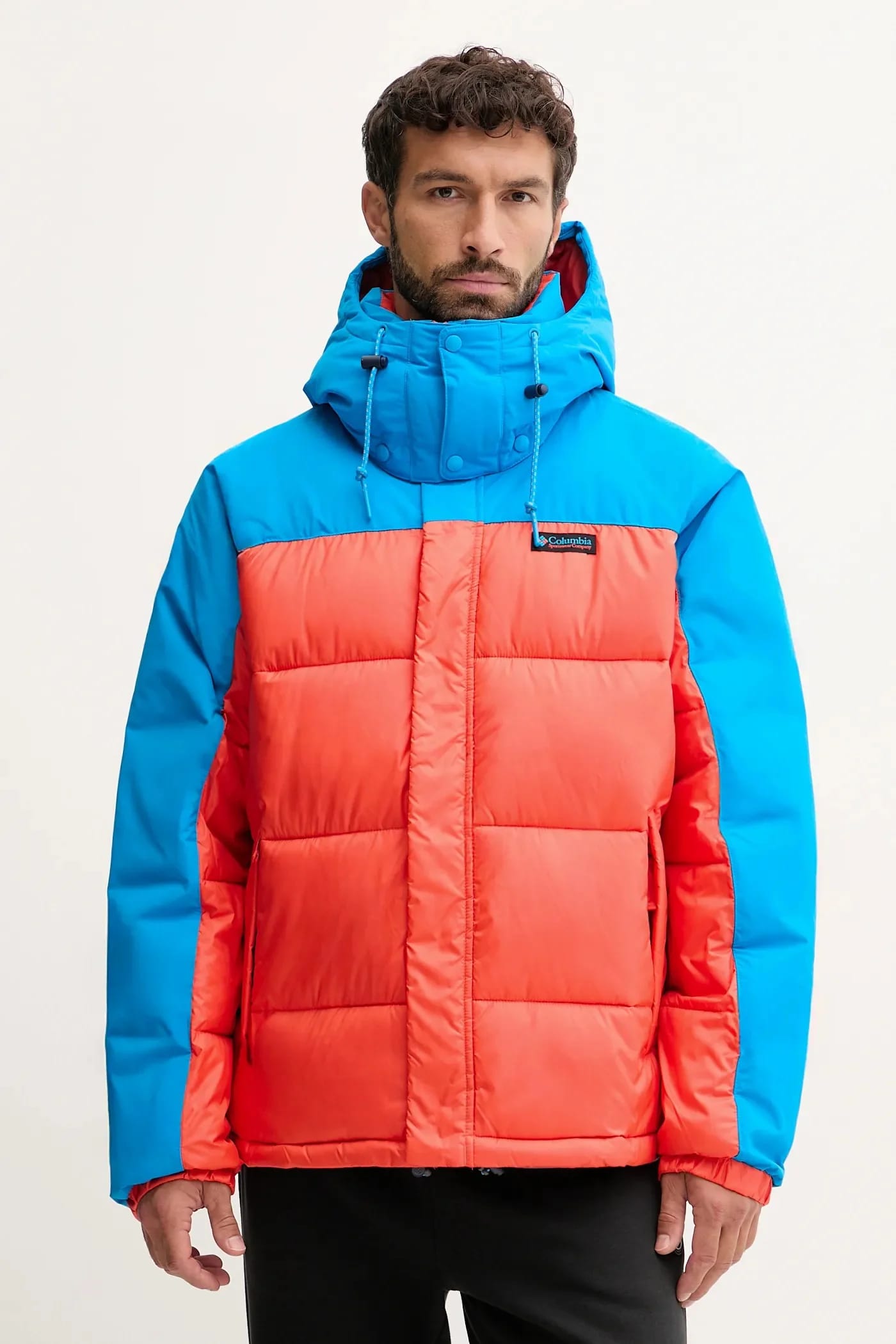 куртка Snowqualmie