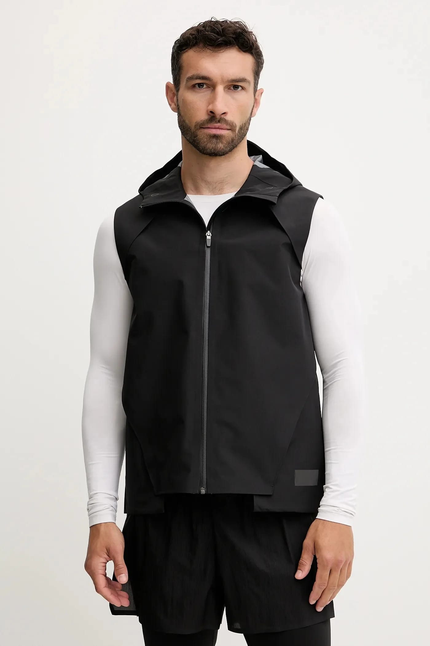 Спортивный жилет Puma x HELIOT EMIL