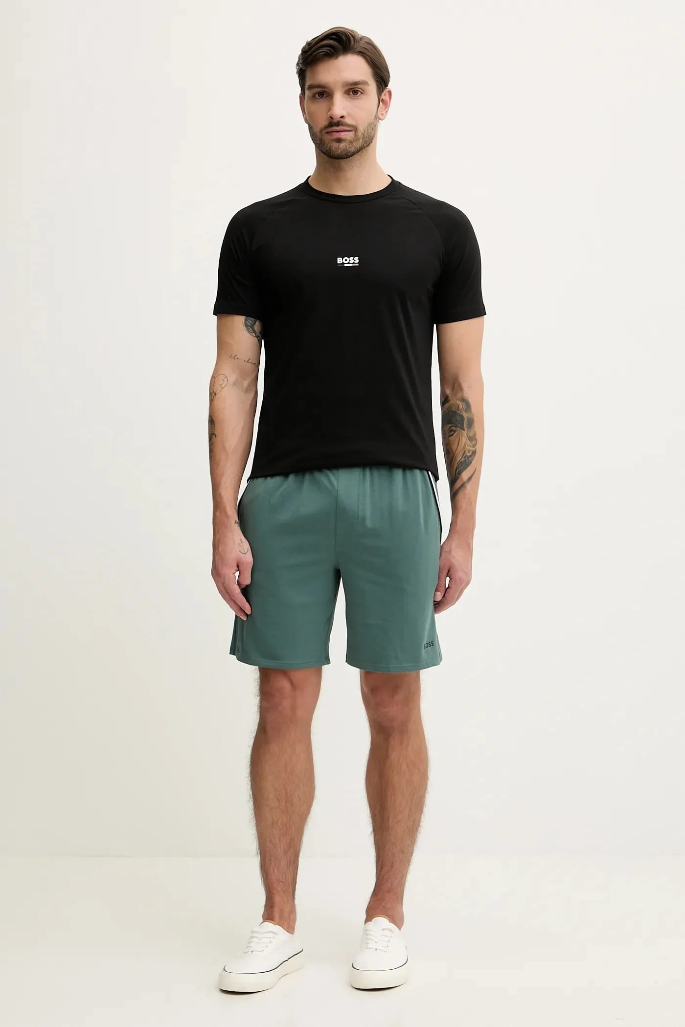 Хлопковая футболка RN Slim Fit черная для мужчин - фото 2