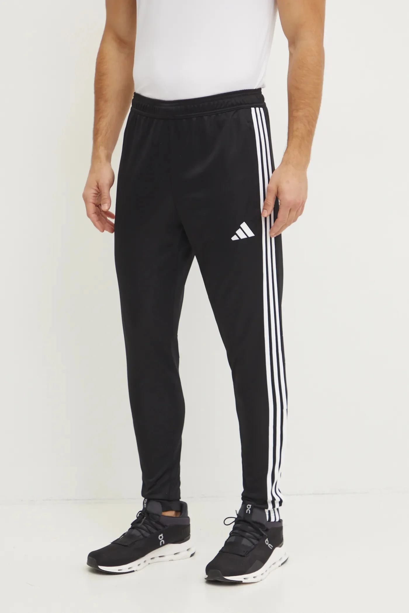 Тренировочные брюки Tiro Essentials