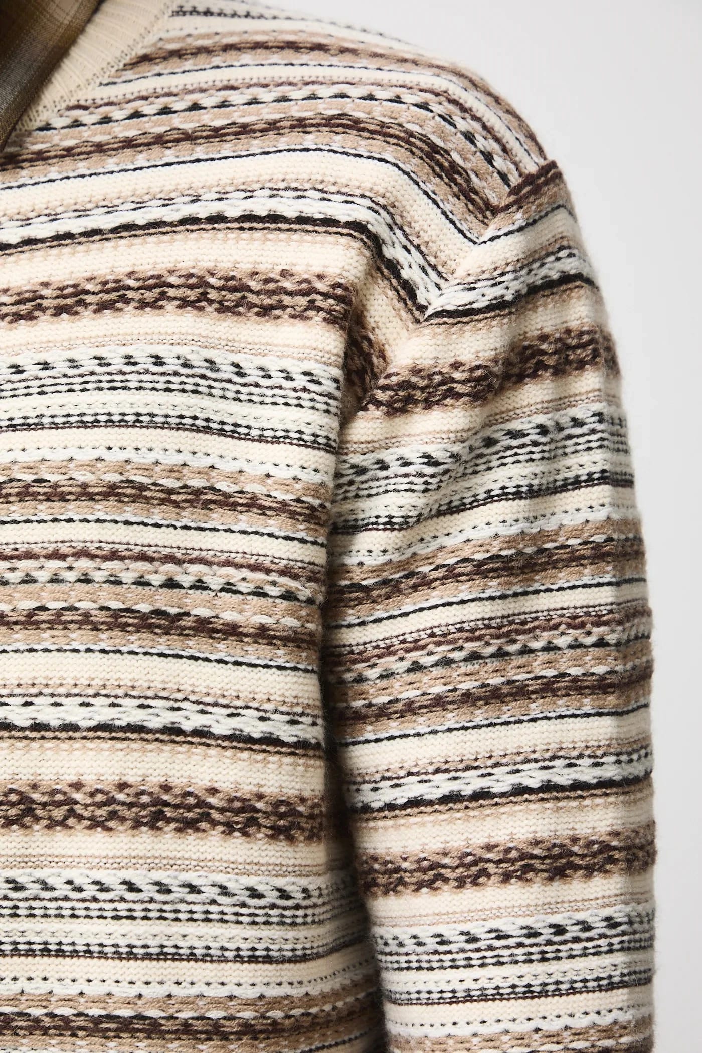 Мужской свитер из смесовой шерсти - фото 5