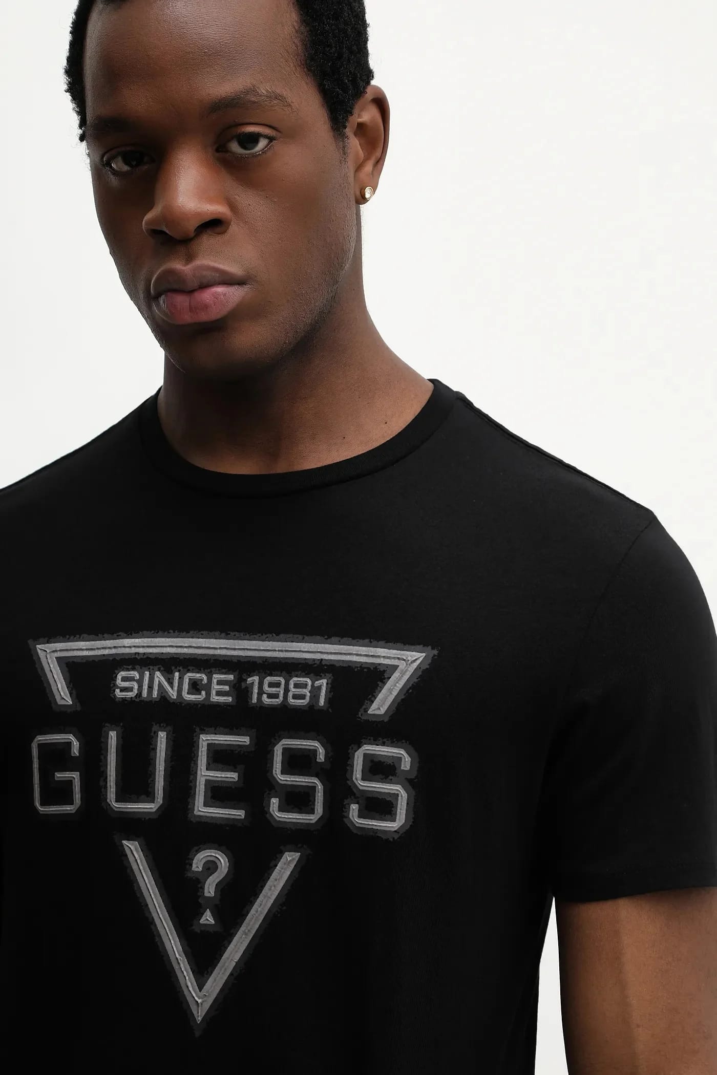 Хлопковая футболка черная для мужчин - фото 4