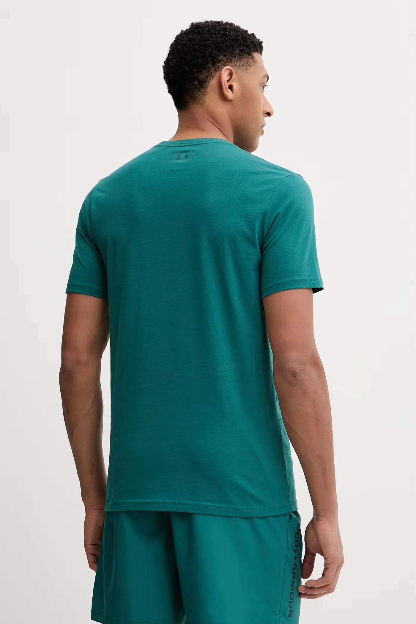 Спортивная футболка SPORTSTYLE LEFT CHEST зеленая для мужчин - фото 3