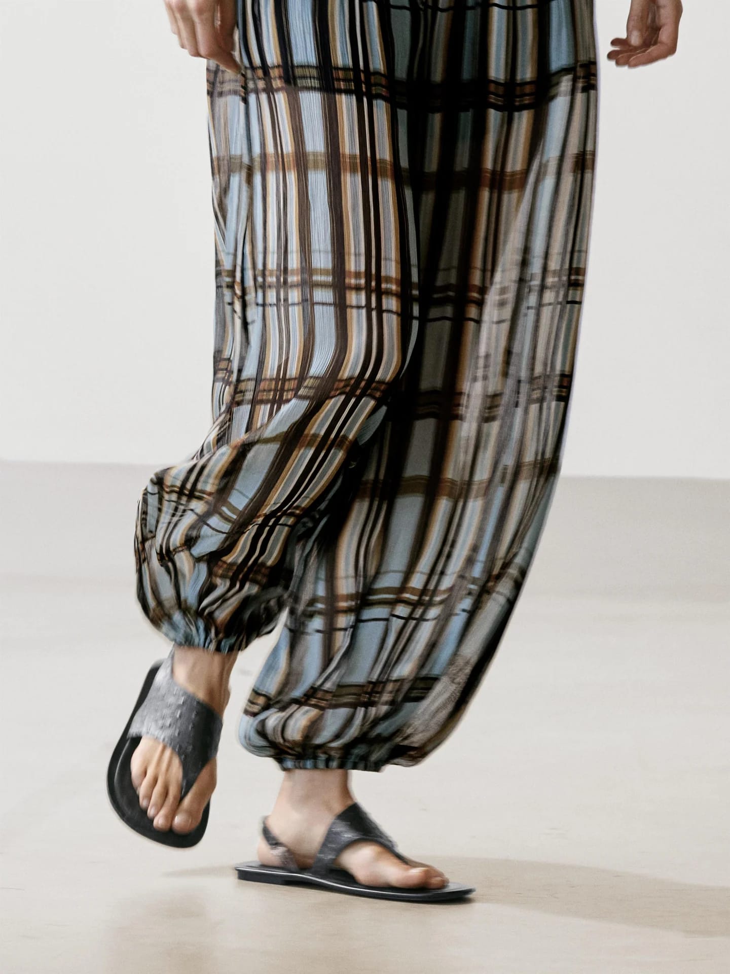 Свободные клетчатые брюки Aladdin. - фото 15
