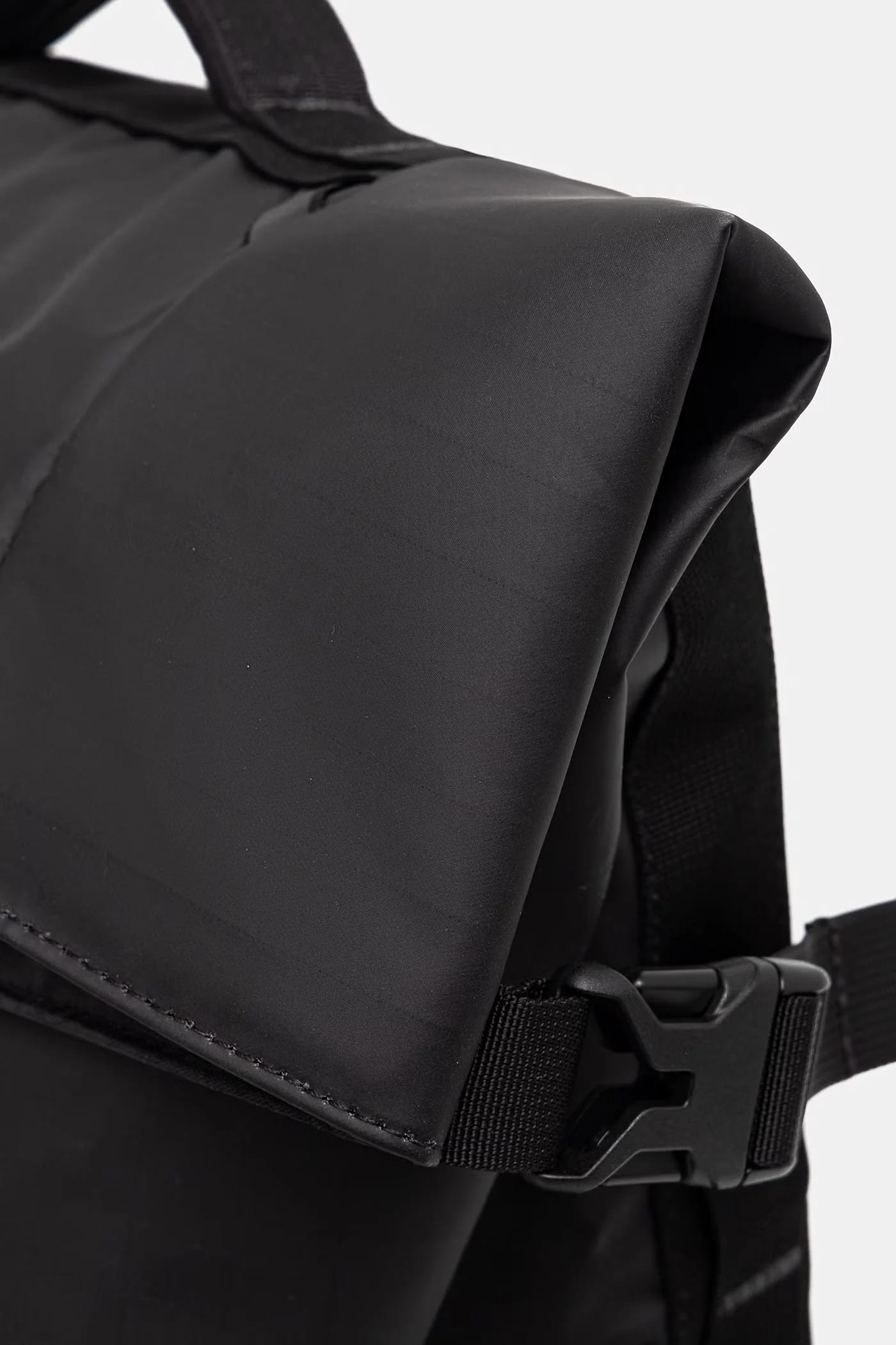 Городской рюкзак Base Camp Voyager Rolltop - фото 4