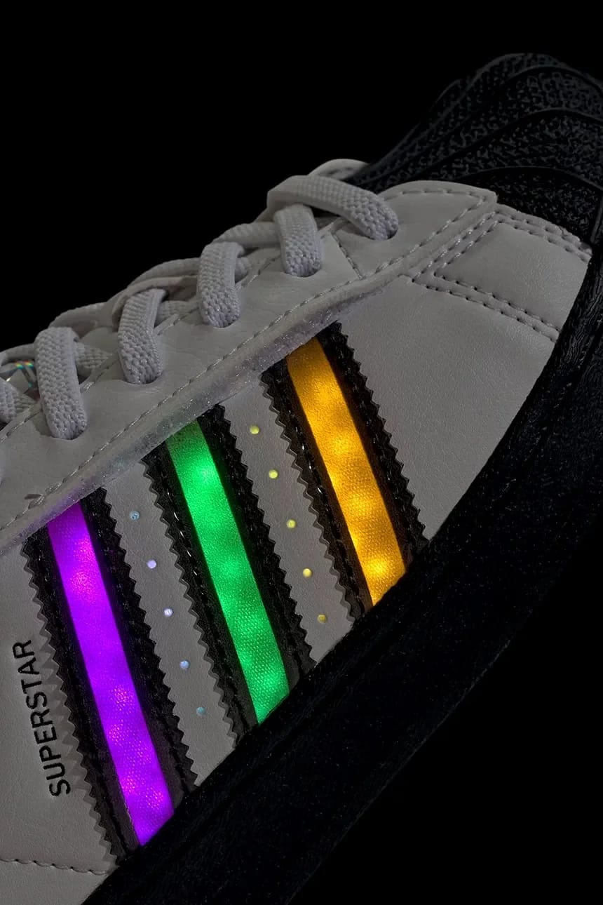 Детские кроссовки SUPERSTAR LED LIGHTS белые для мальчиков - фото 10