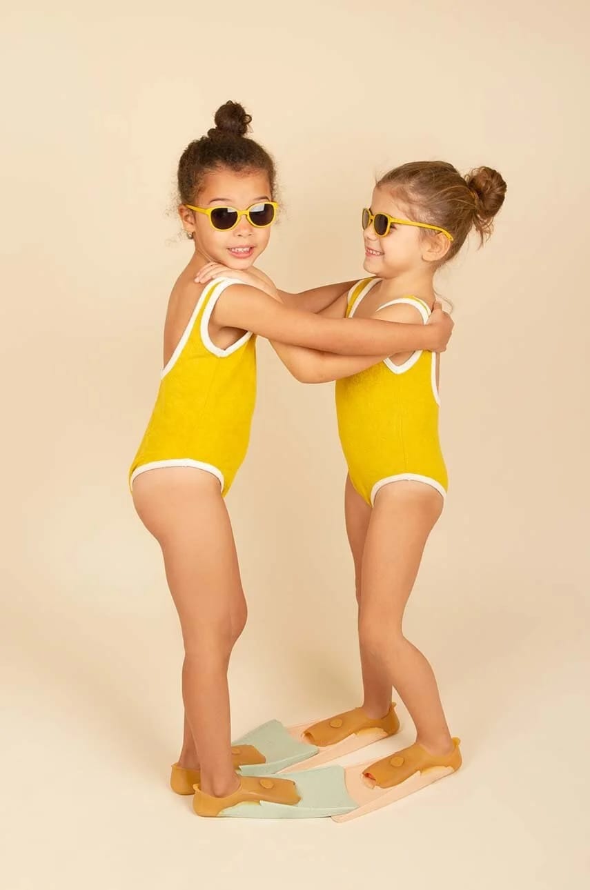 Детские солнцезащитные очки WaZZ желтые для мальчиков - фото 8