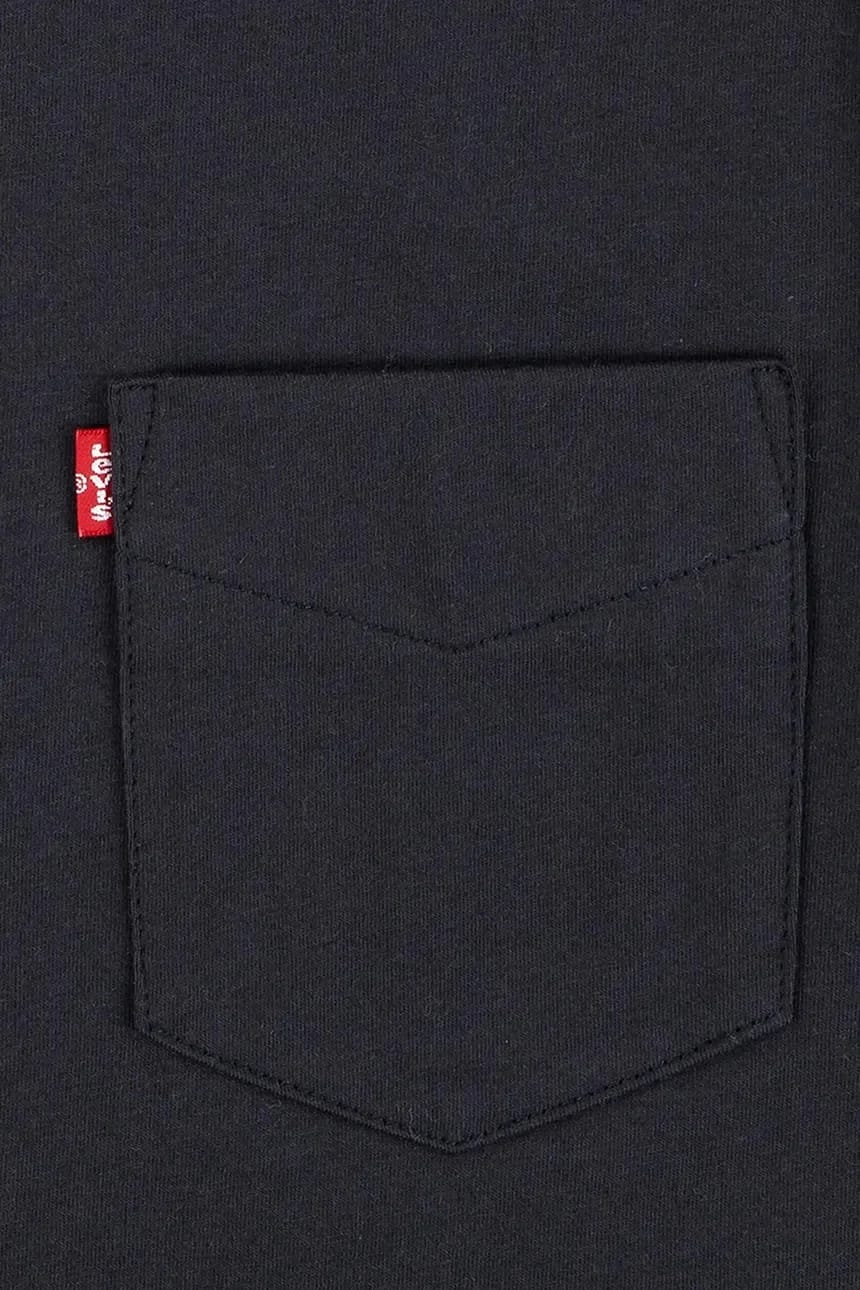 Детская хлопковая футболка SUNSET POCKET TEE черная для мальчиков - фото 3