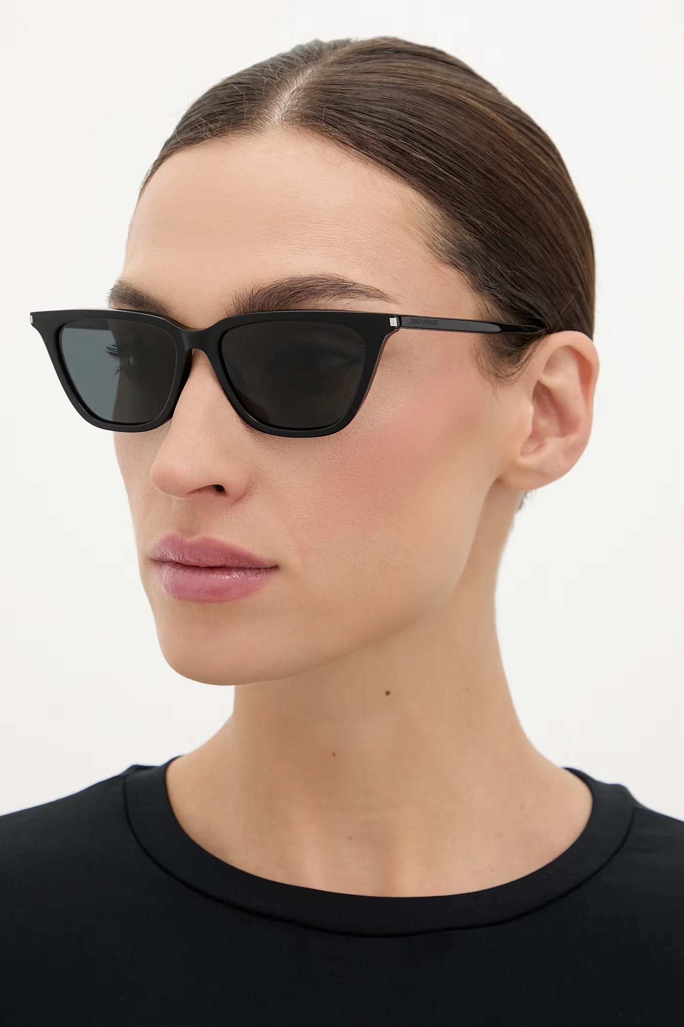 Женские солнцезащитные очки Wayfarer