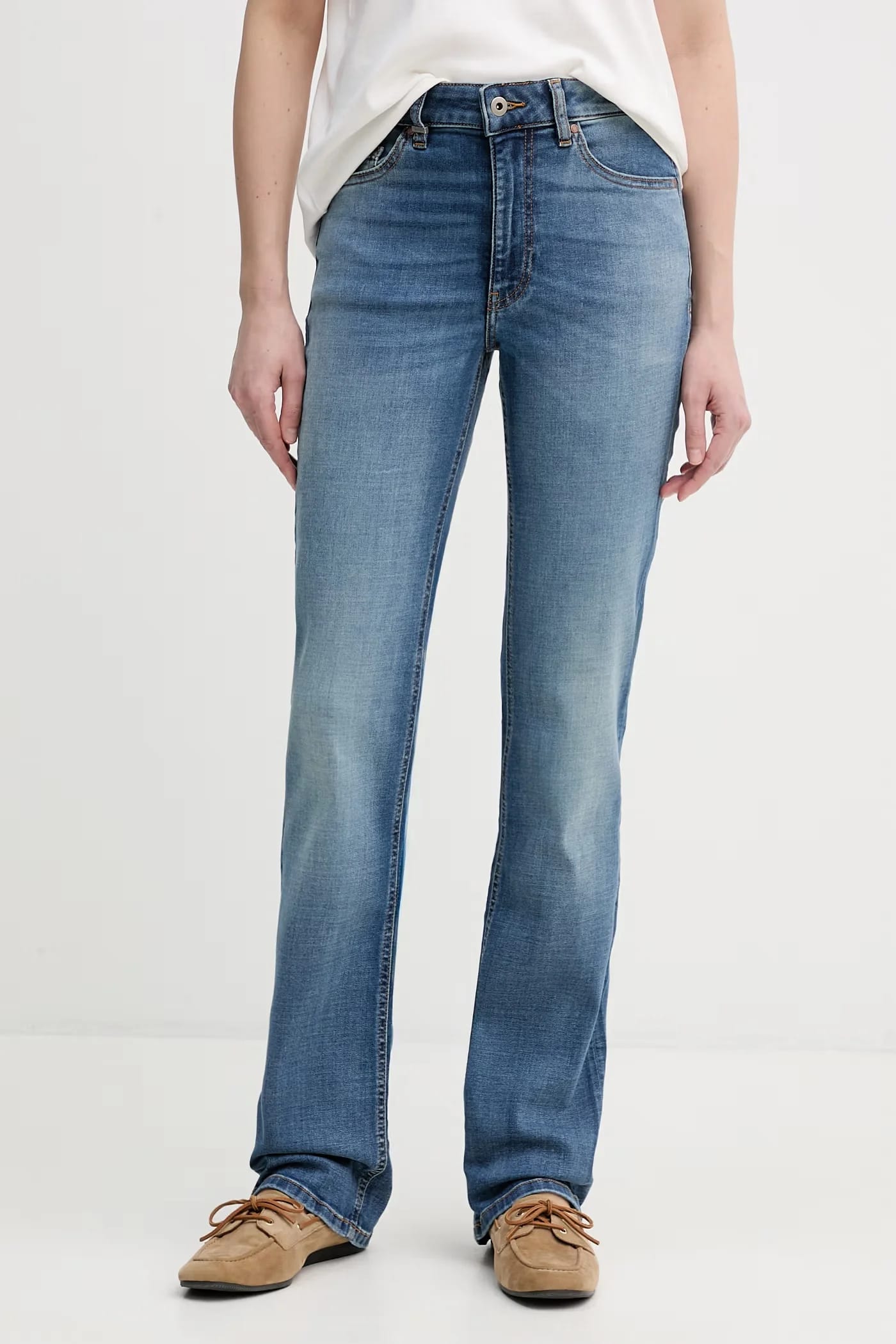 Джинсы Bootcut
