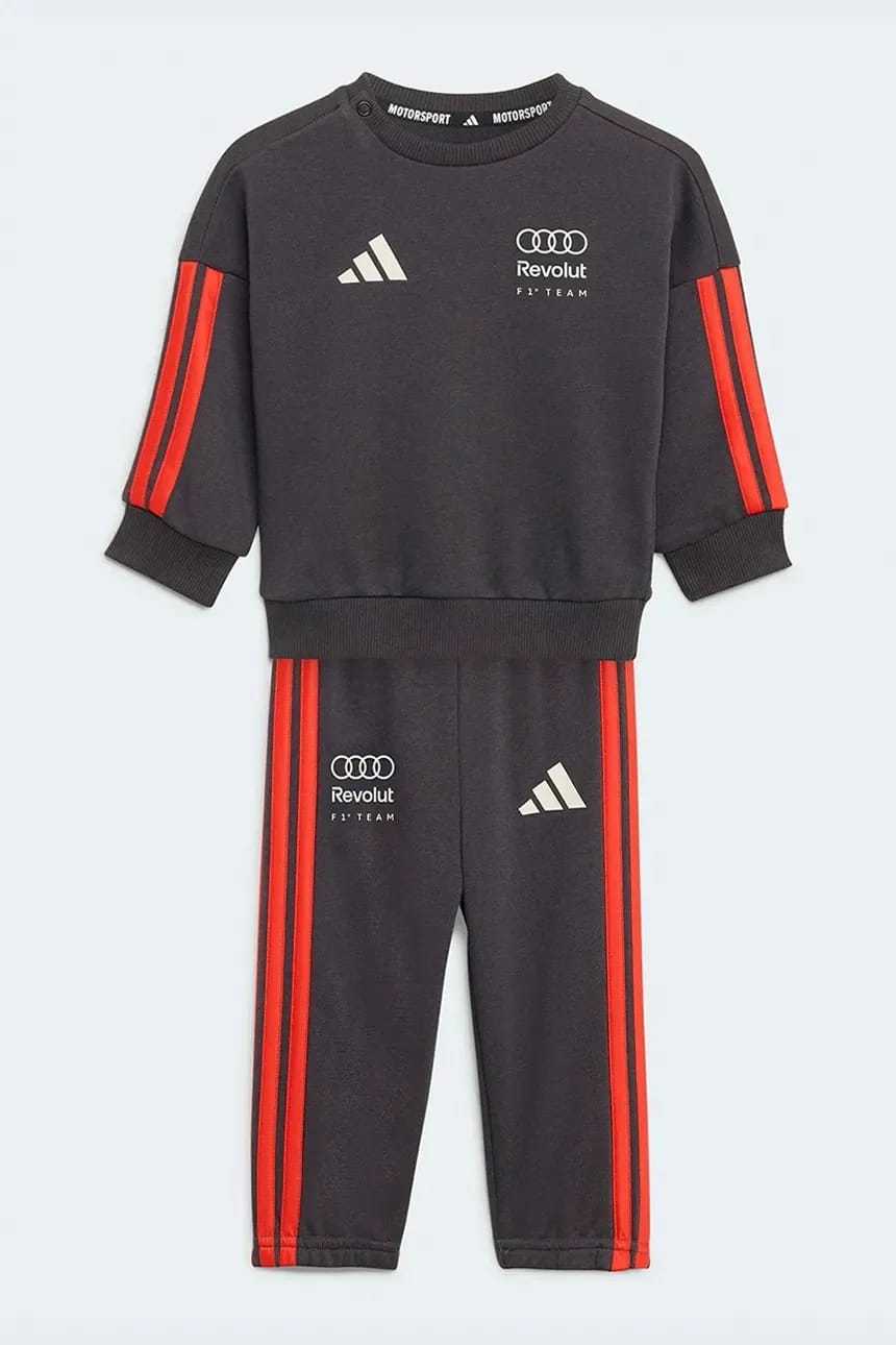детский спортивный костюм AUDI