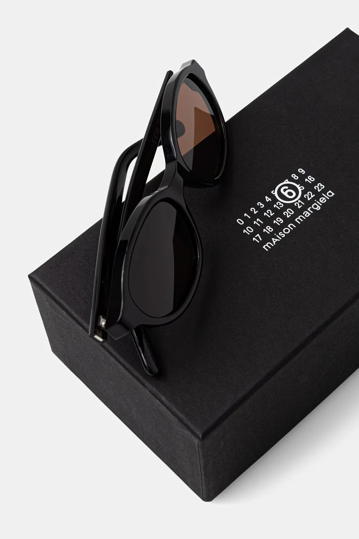 Солнцезащитные очки LUNETTES 2 REFINED - фото 3