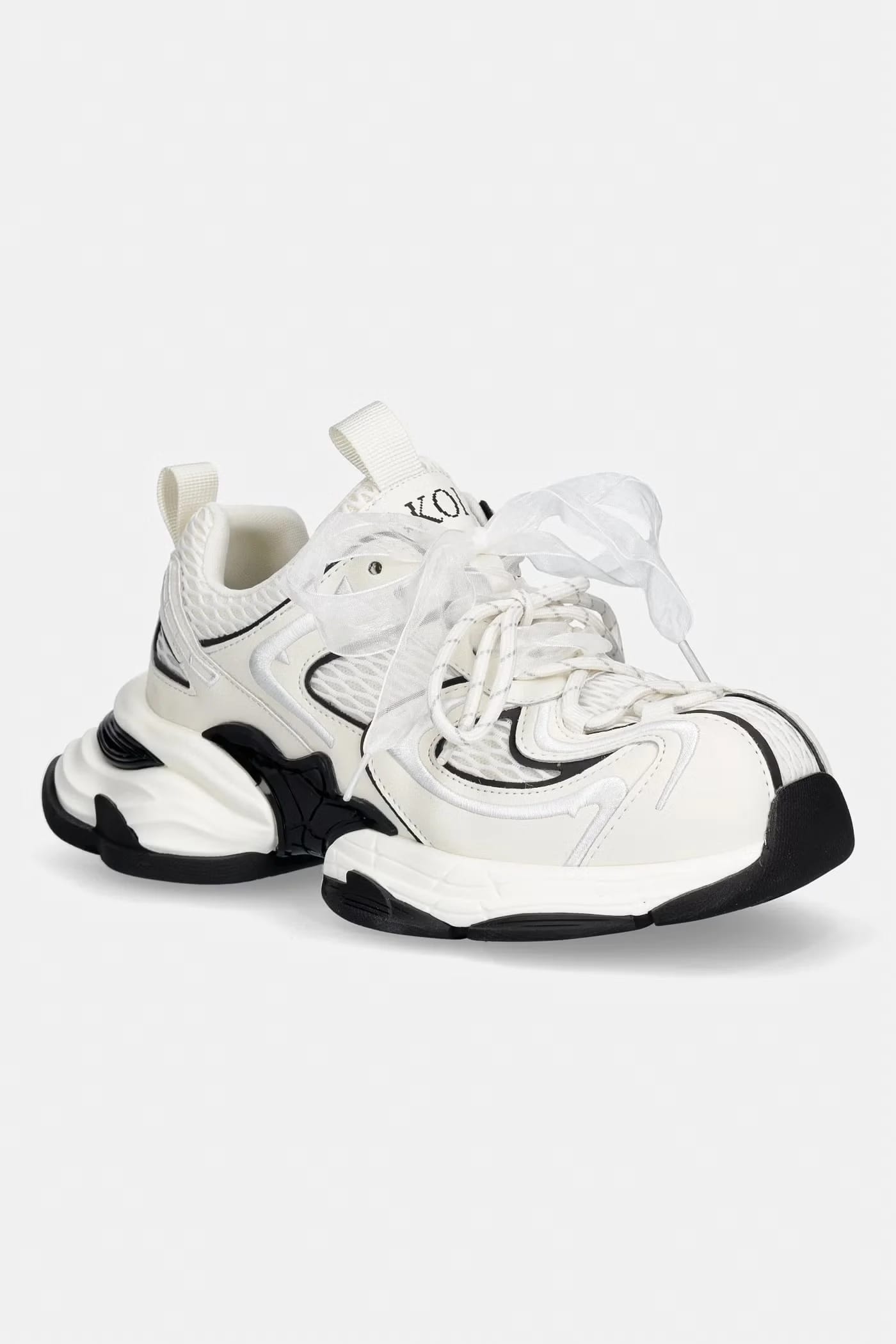 Женские кроссовки Labyrinth Mega Chunky Trainers