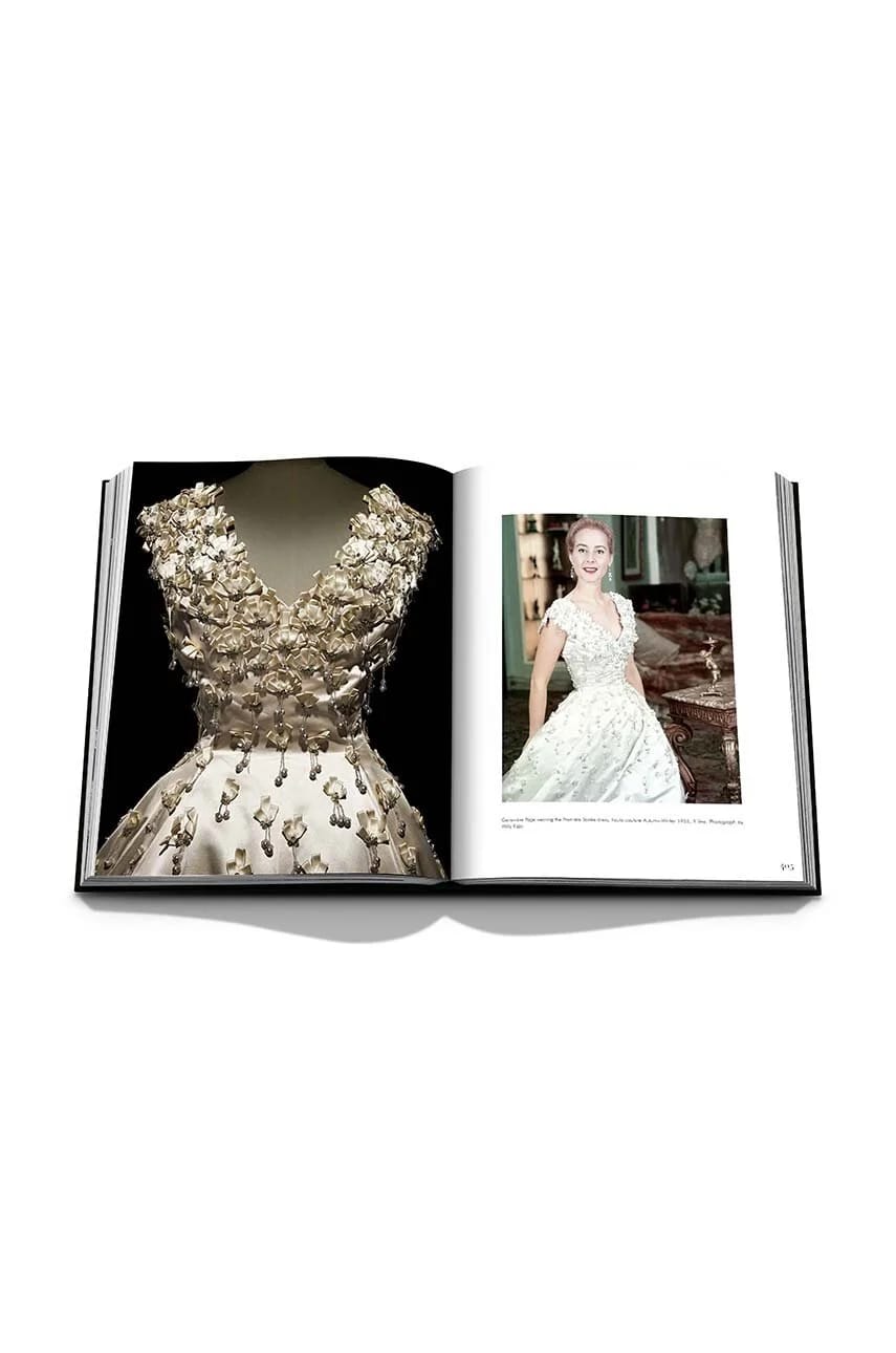 Книга Dior от Christian Dior Оливье Сайяра, английский - фото 9