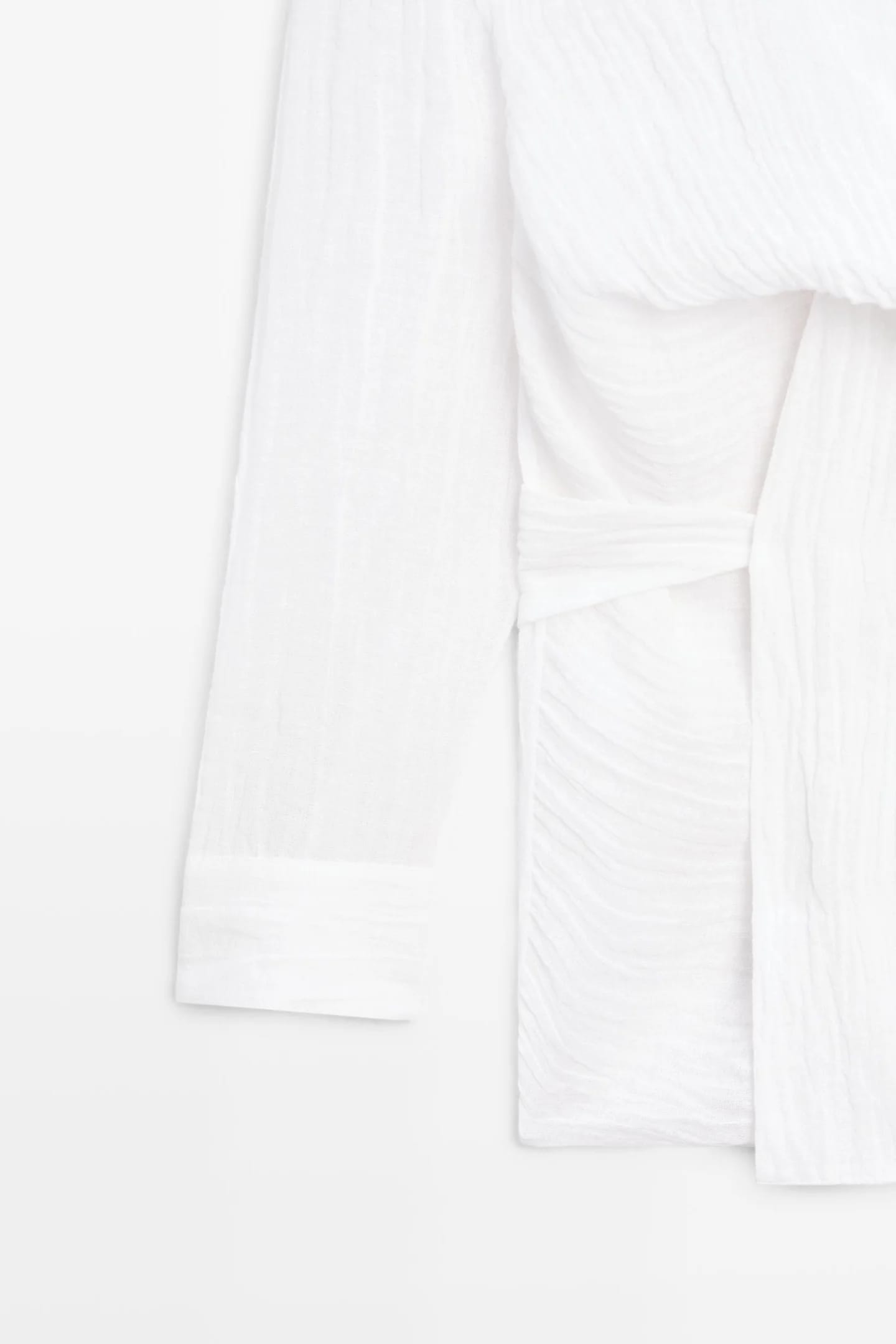 Блузка из смесового льна с поясом - фото 4
