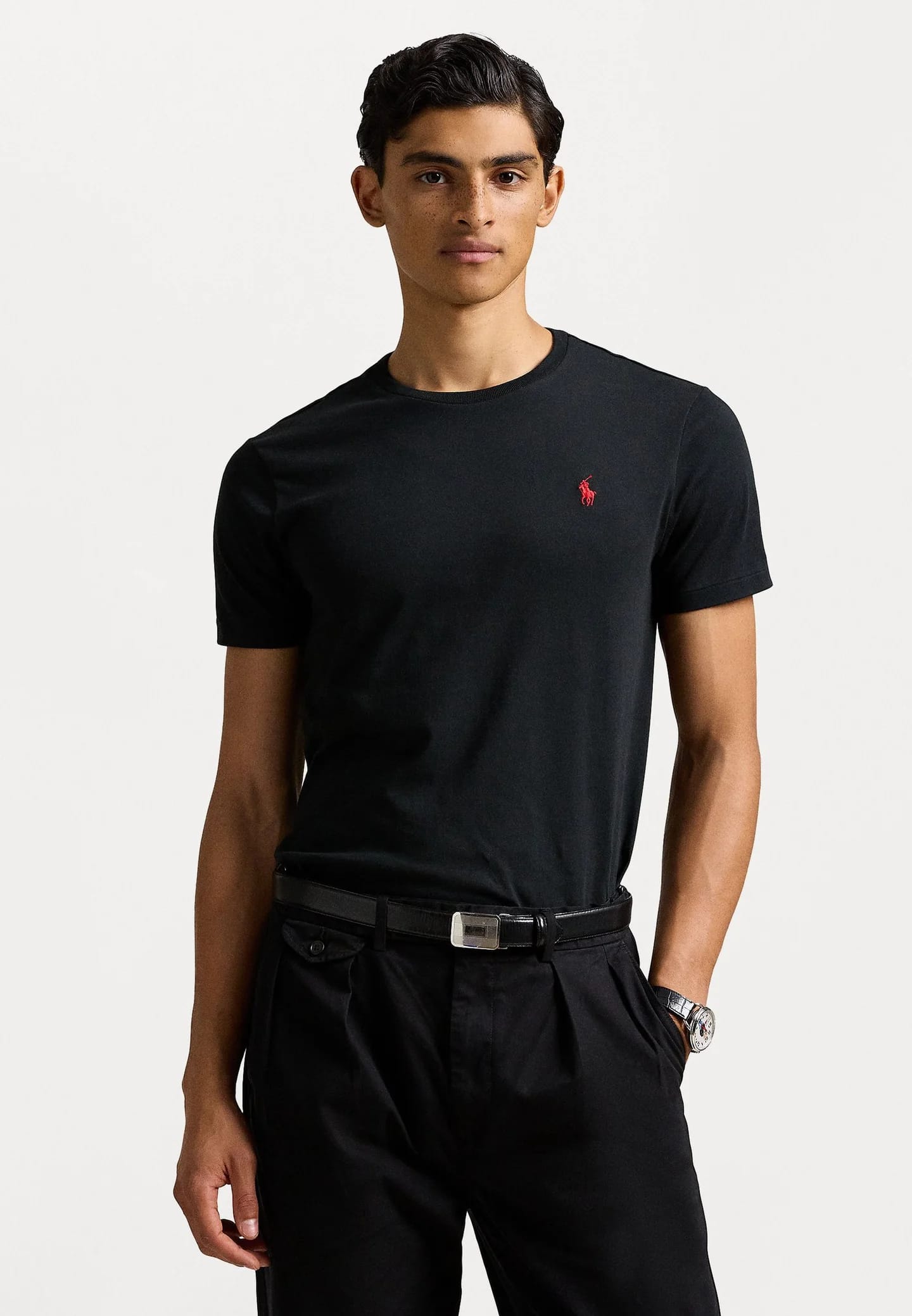 CUSTOM SLIM FIT – базовая футболка