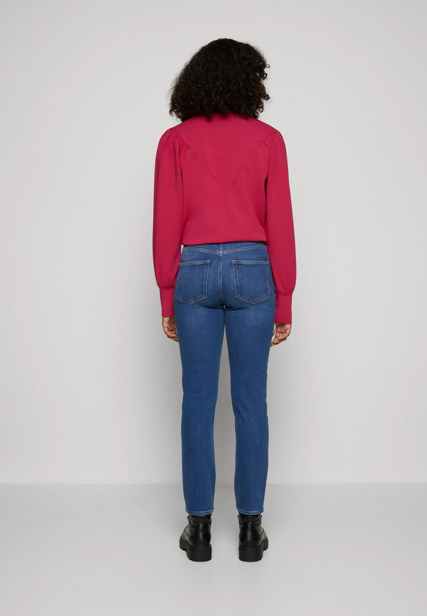 SEASONAL ESSENTIALS HIGH FIVE — джинсы Slim Fit - фото 3