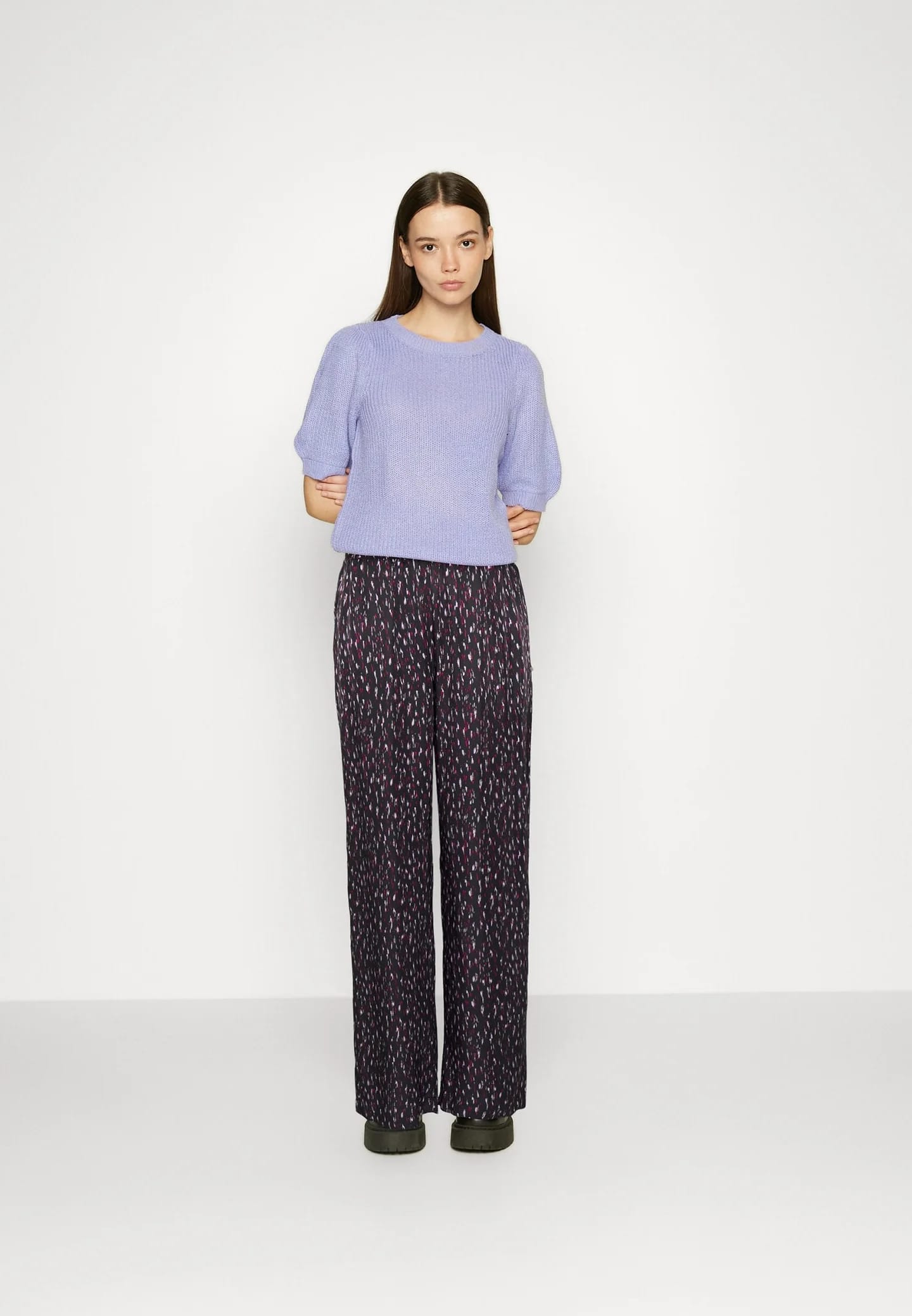 GIA БРЮКИ С ПРИНТОМ MID RISE WIDE - Брюки из ткани - фото 2