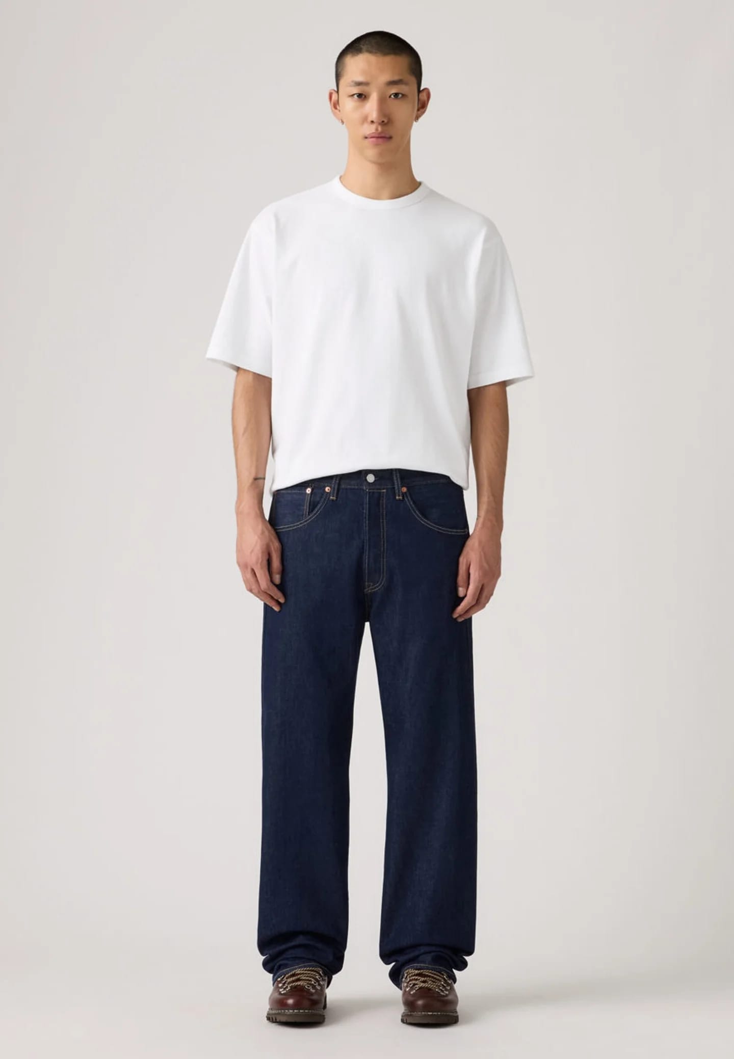 Джинсы свободного кроя - фото 5