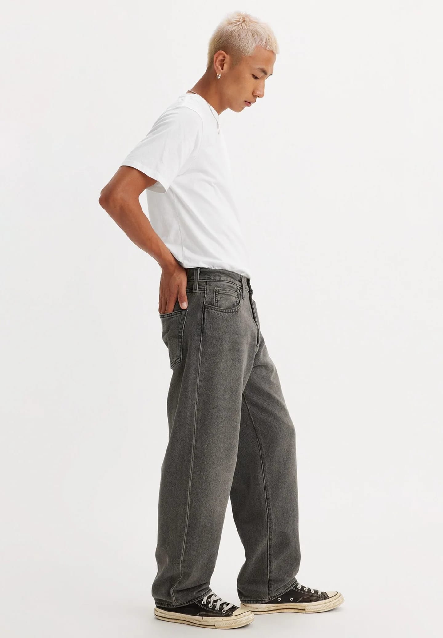 Джинсы свободного кроя - фото 4