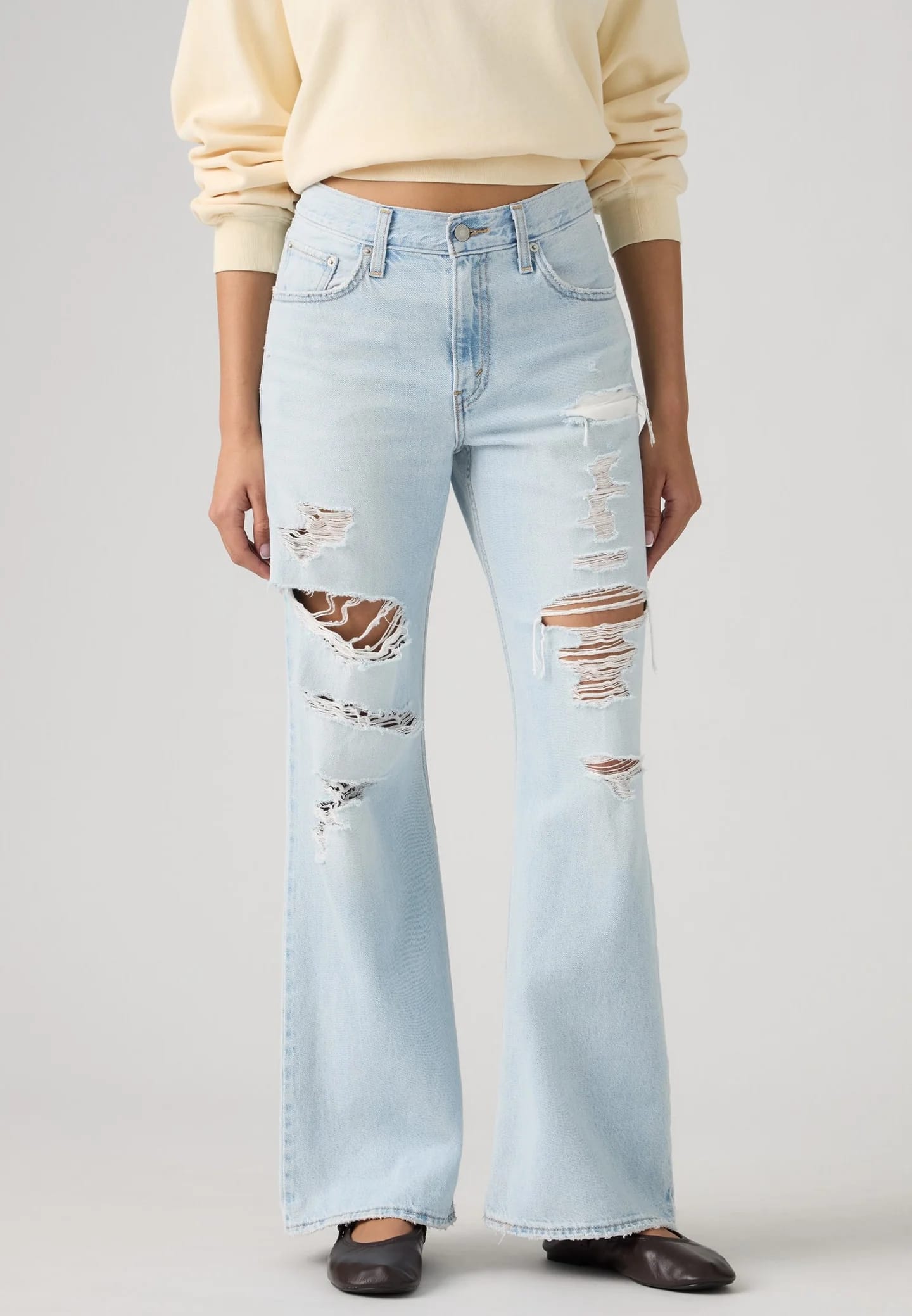 Джинсы Bootcut