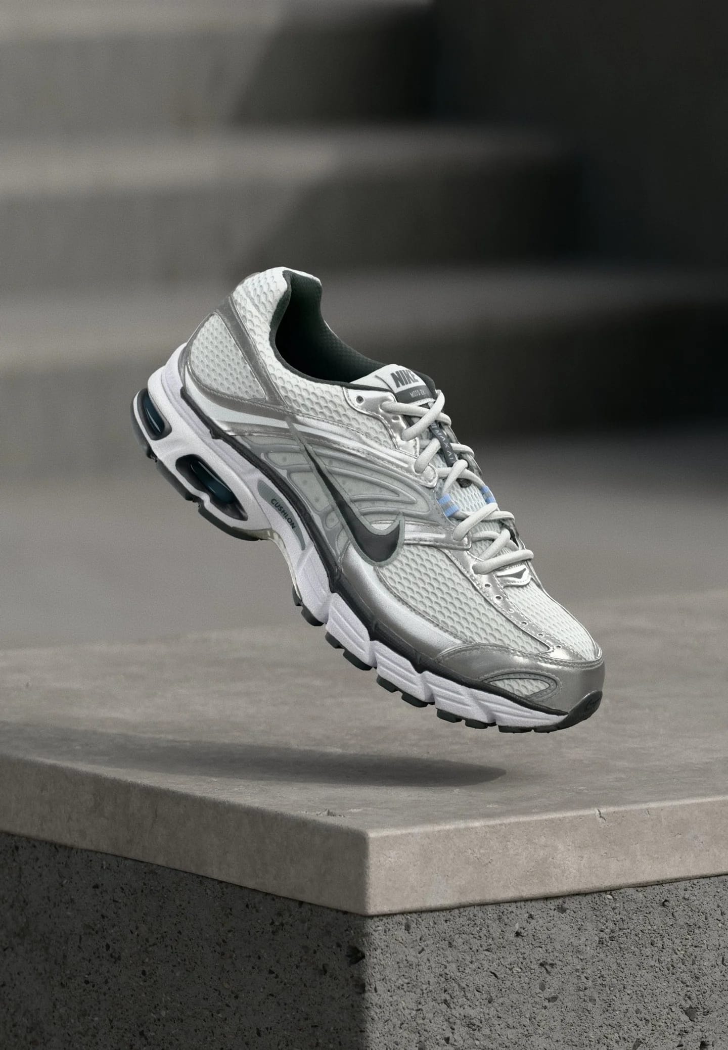 AIR MAX MOTO 2K UNISEX - Кроссовки низкие