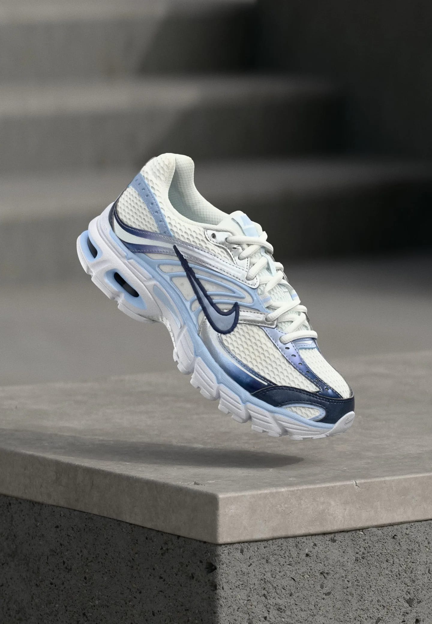 AIR MAX MOTO 2K SE - Кроссовки низкие