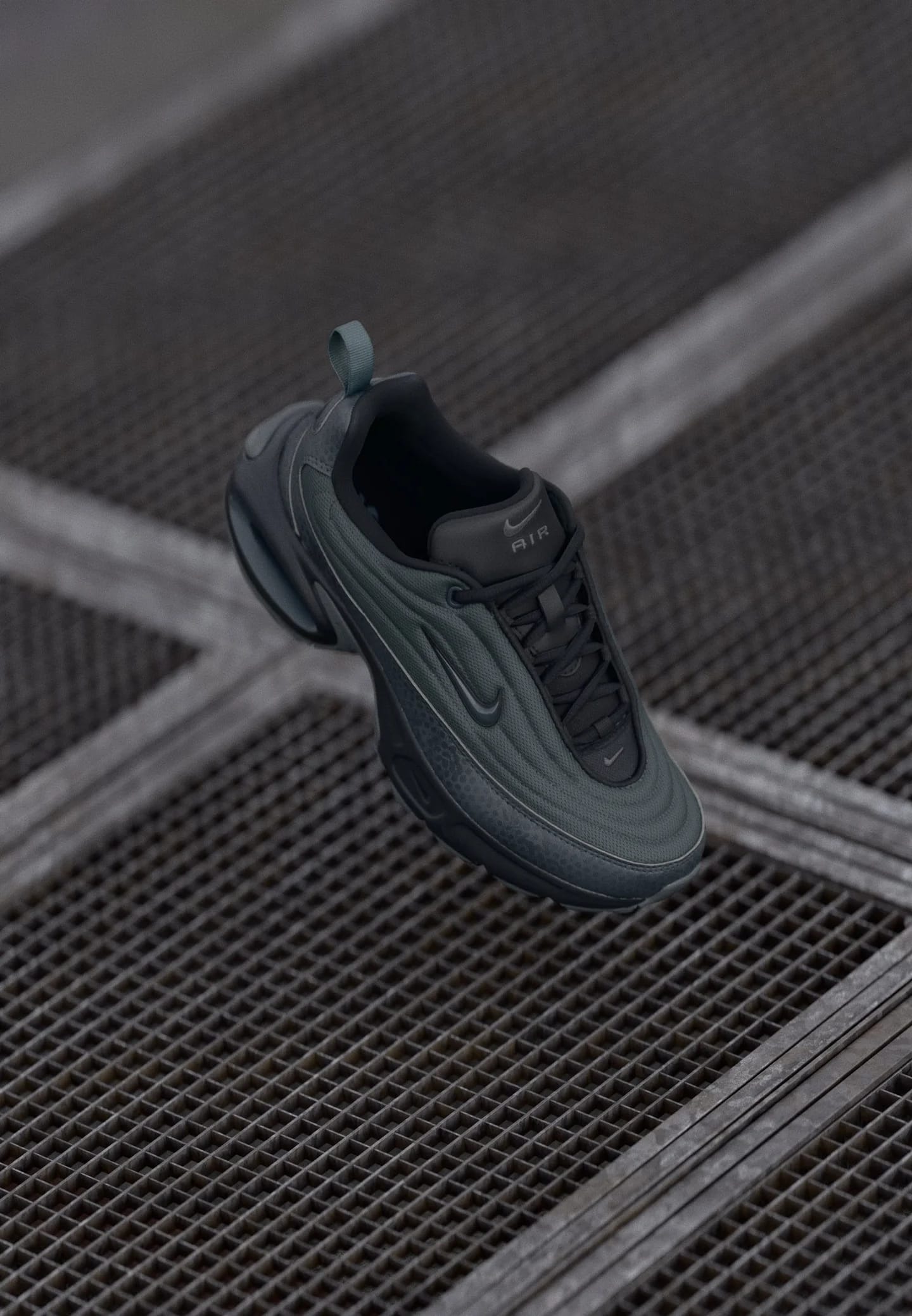 AIR MAX PORTAL SE - Кроссовки низкие