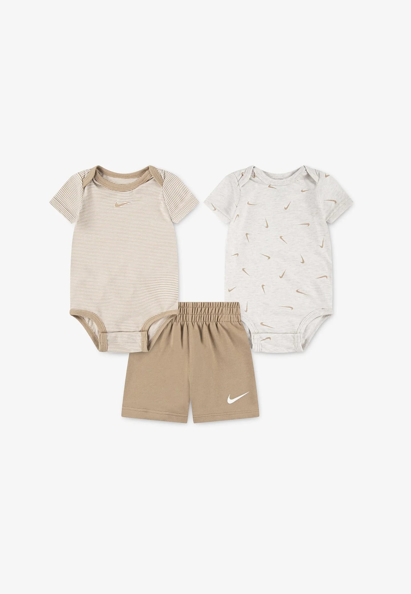 ESSENT SET - Шорты