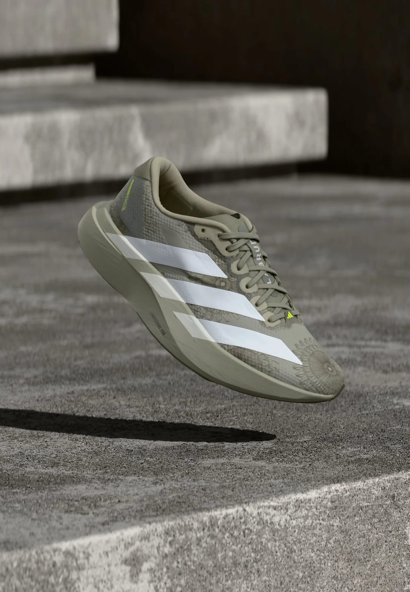 ADIZERO EVO SL X LABRUM - Кроссовки низкие