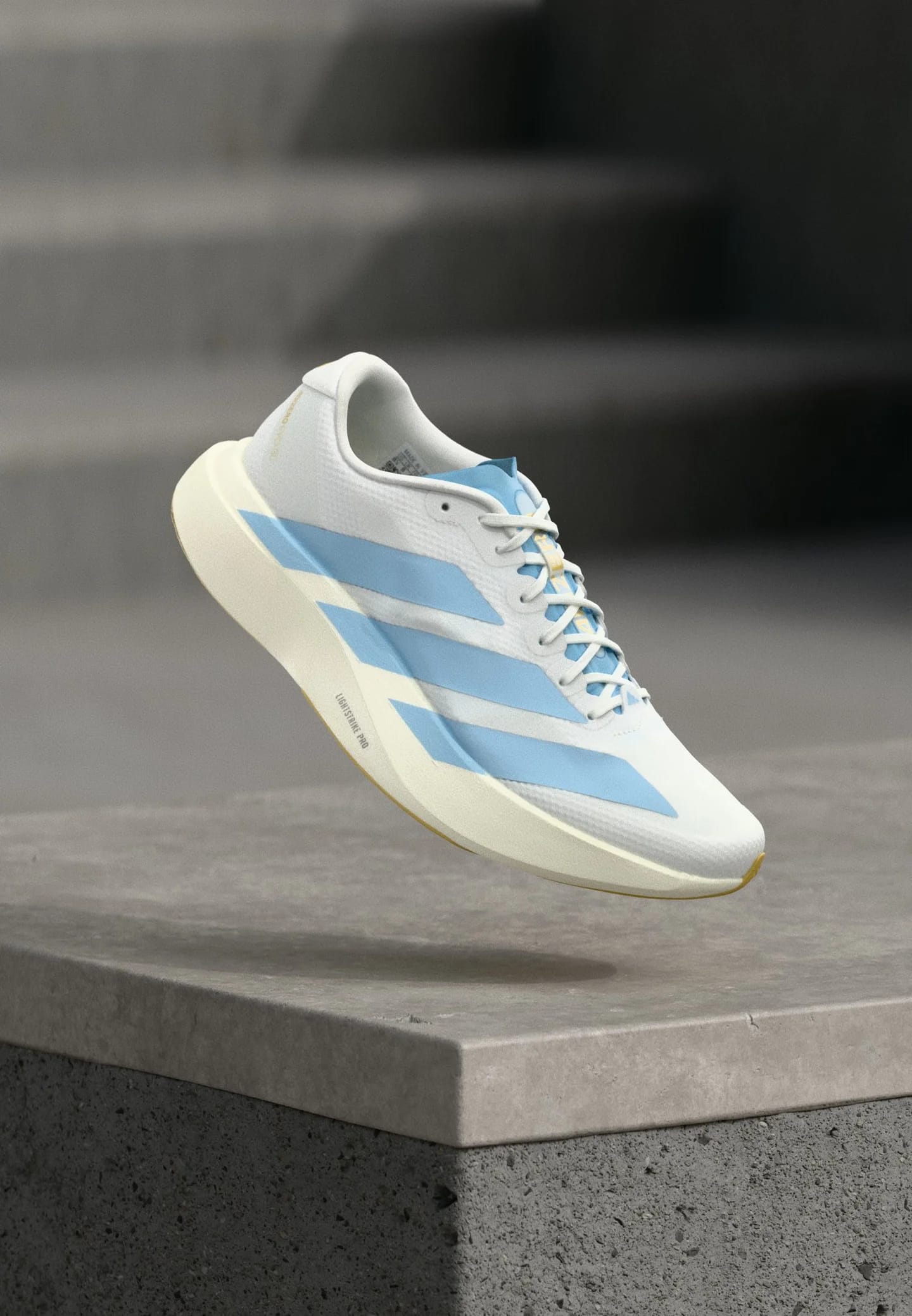 ADIZERO EVO SL WOVEN M - Кроссовки низкие