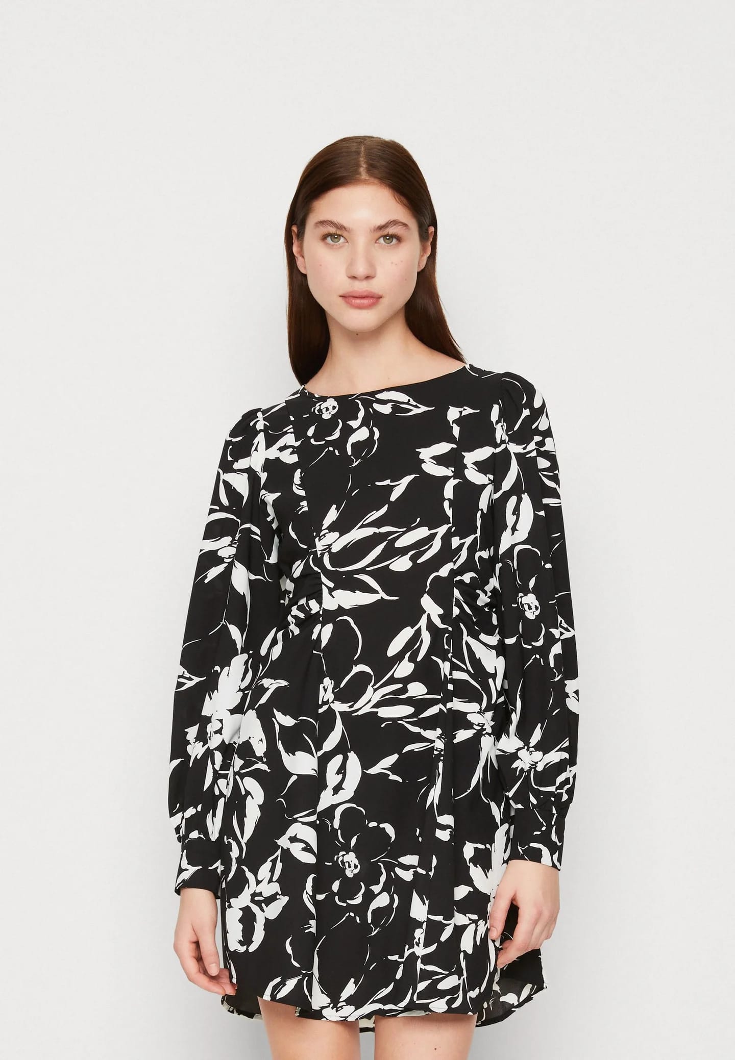 VMPOLLIANA INGE MINI DRESS - Летнее платье
