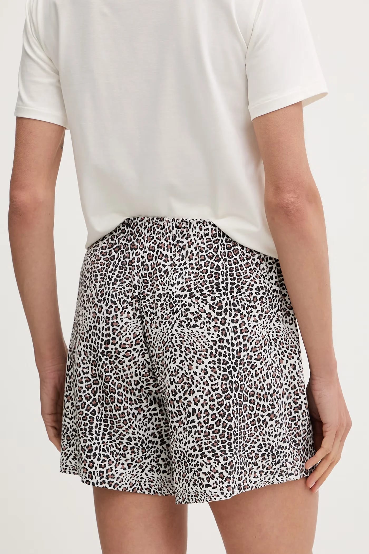 Женские пижамные шорты с модалом CASUAL SHORTS - фото 2